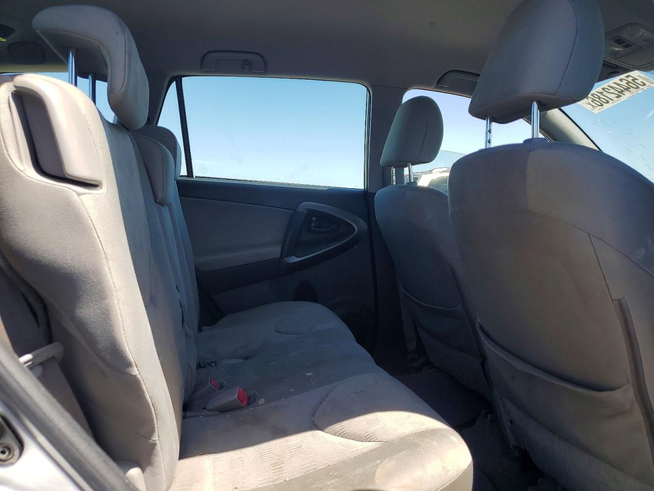 2009 Toyota Rav4 Base Silver vin: JTMBF33V79D014368