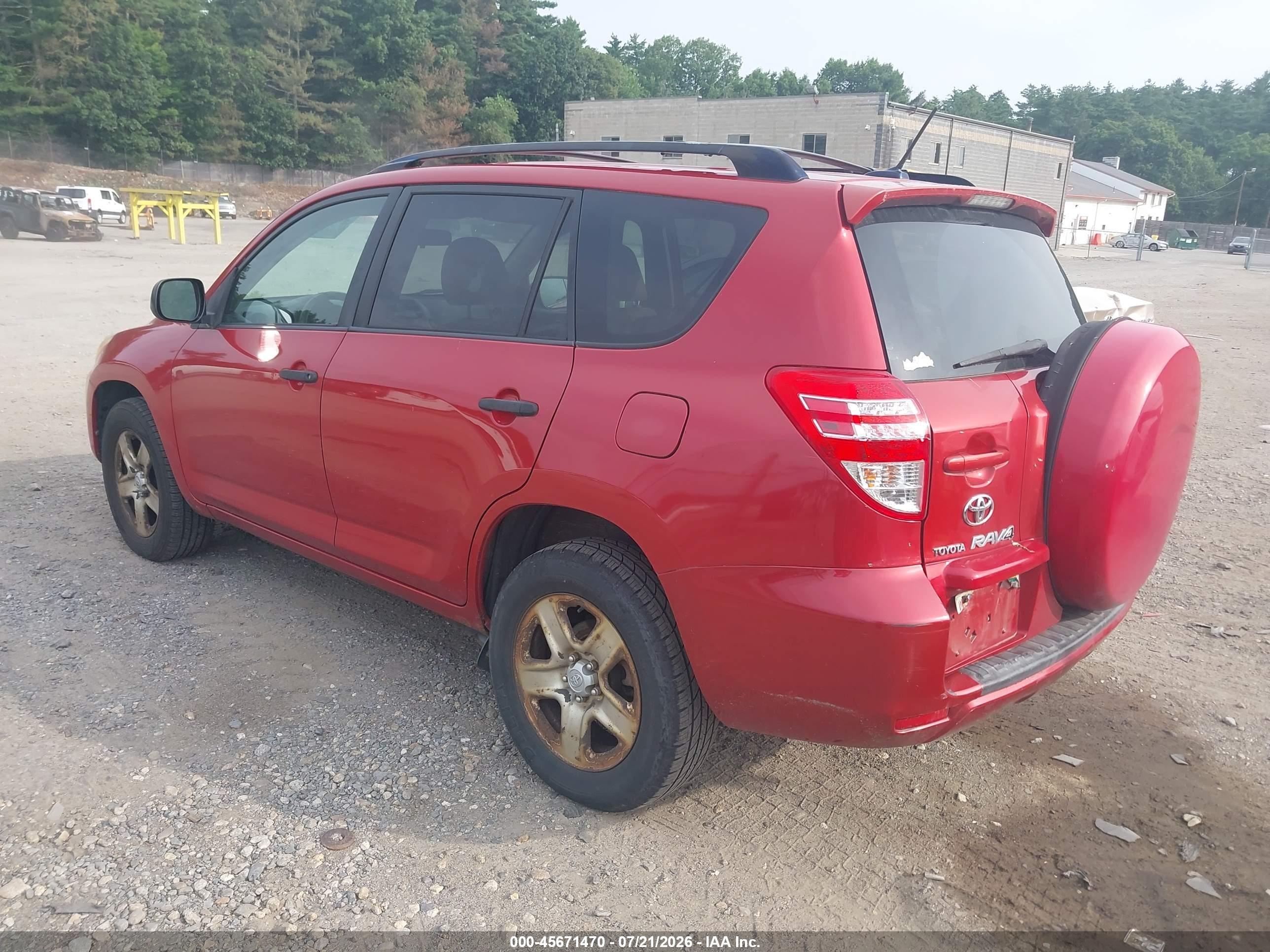 2009 Toyota Rav4   Red vin: JTMBF33V79D017867