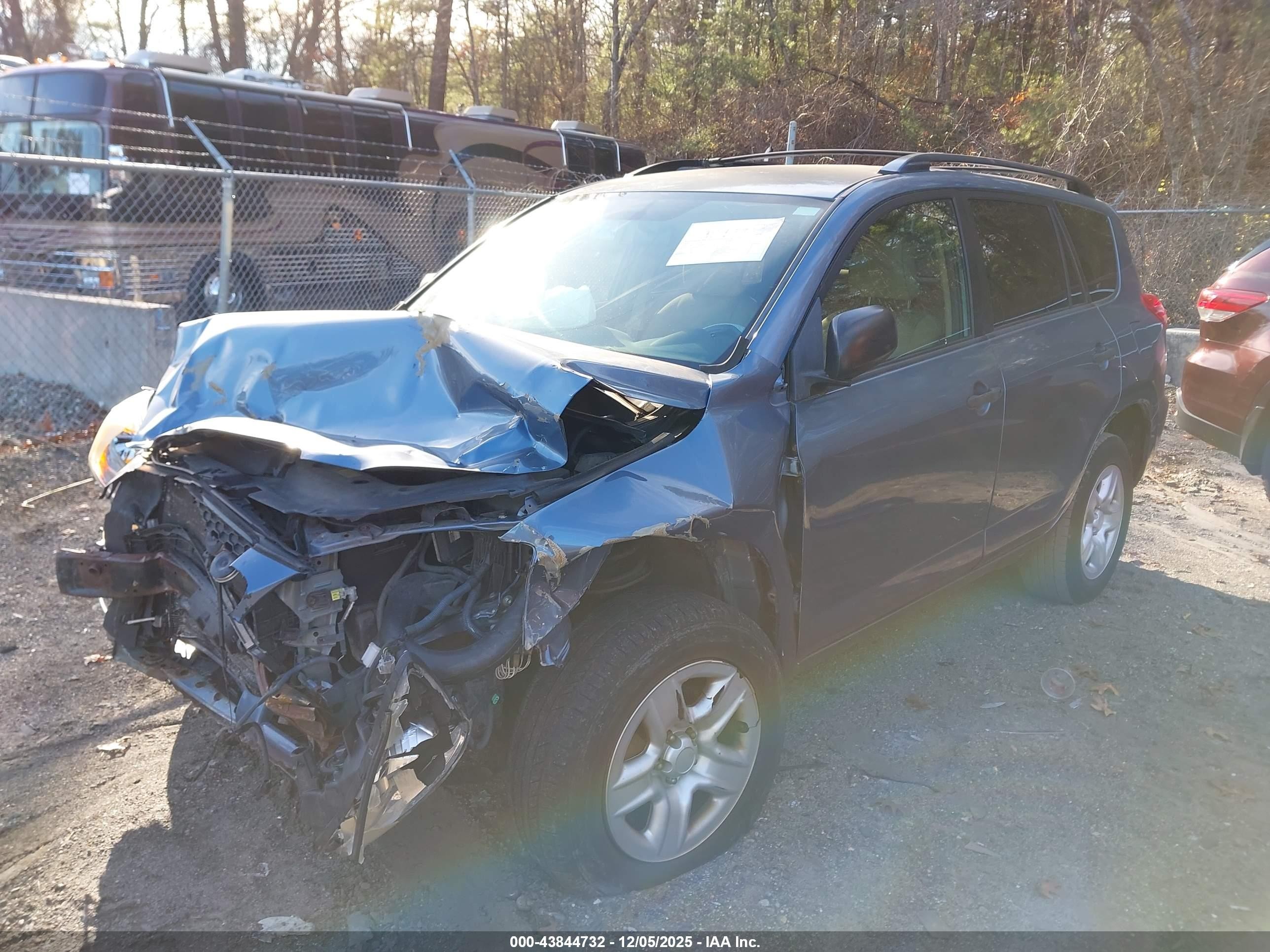 2009 Toyota Rav4   Blue vin: JTMBF33V79D018761