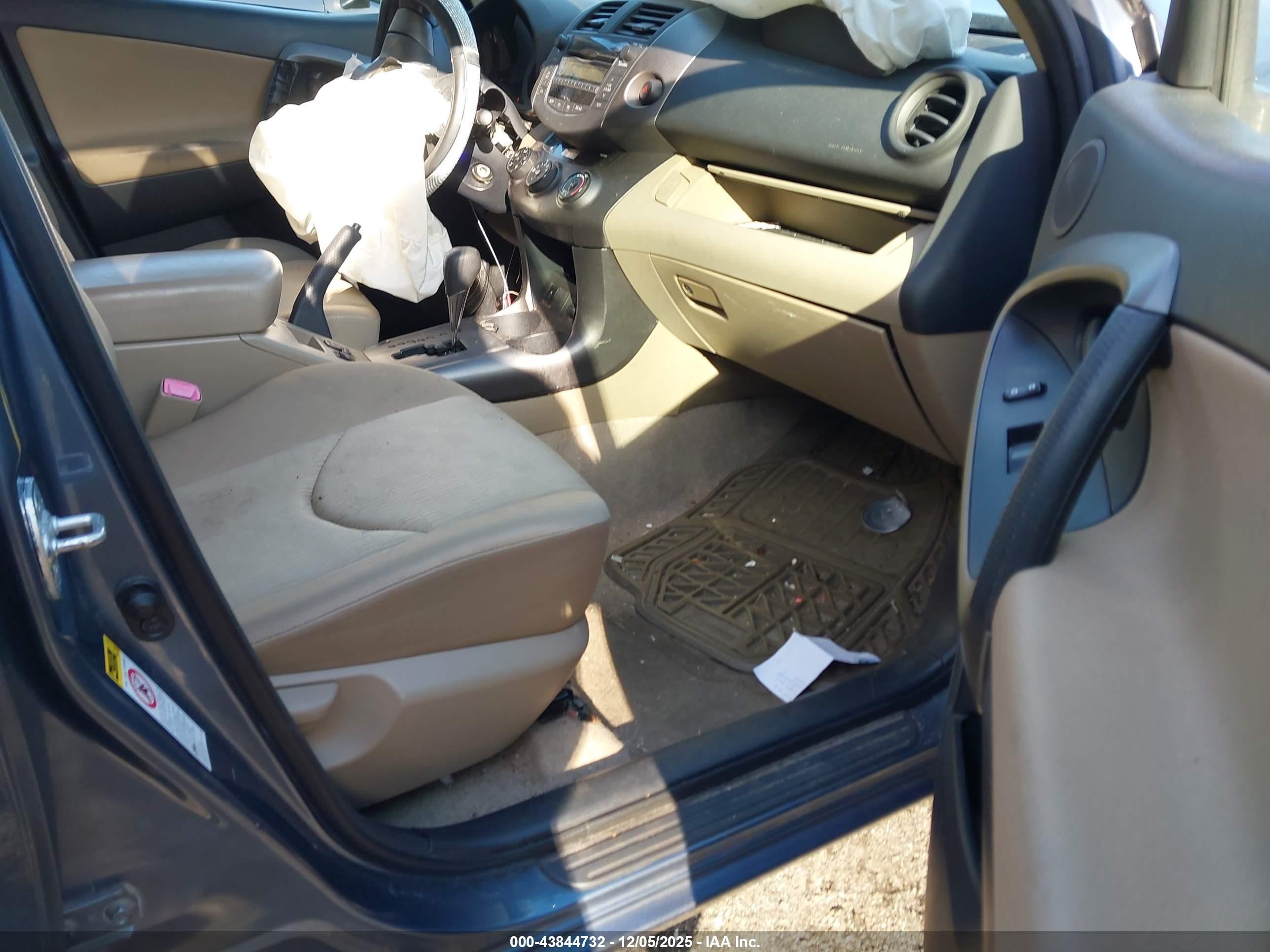2009 Toyota Rav4   Blue vin: JTMBF33V79D018761
