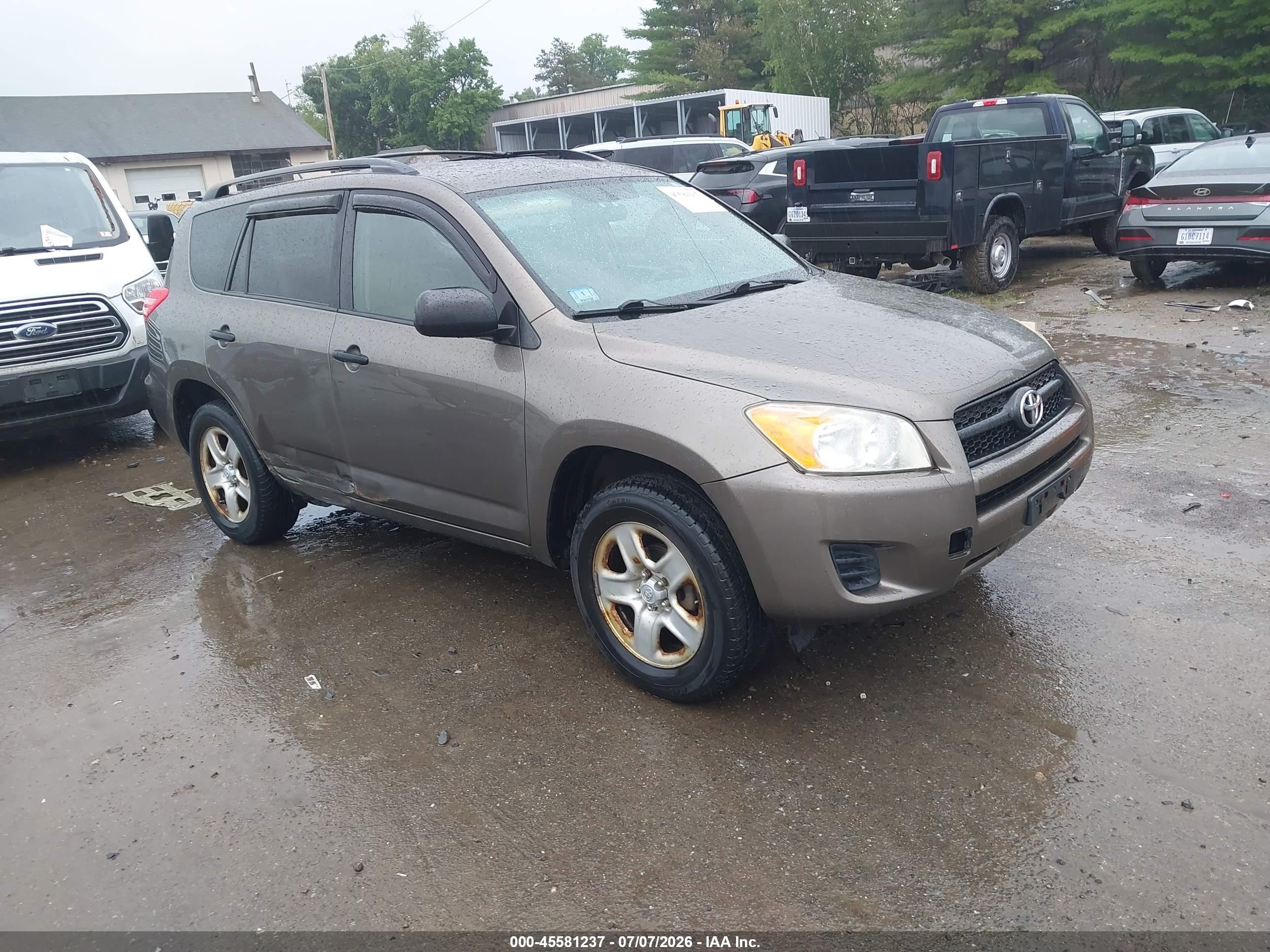 2009 Toyota Rav4   Gold vin: JTMBF33V895005527