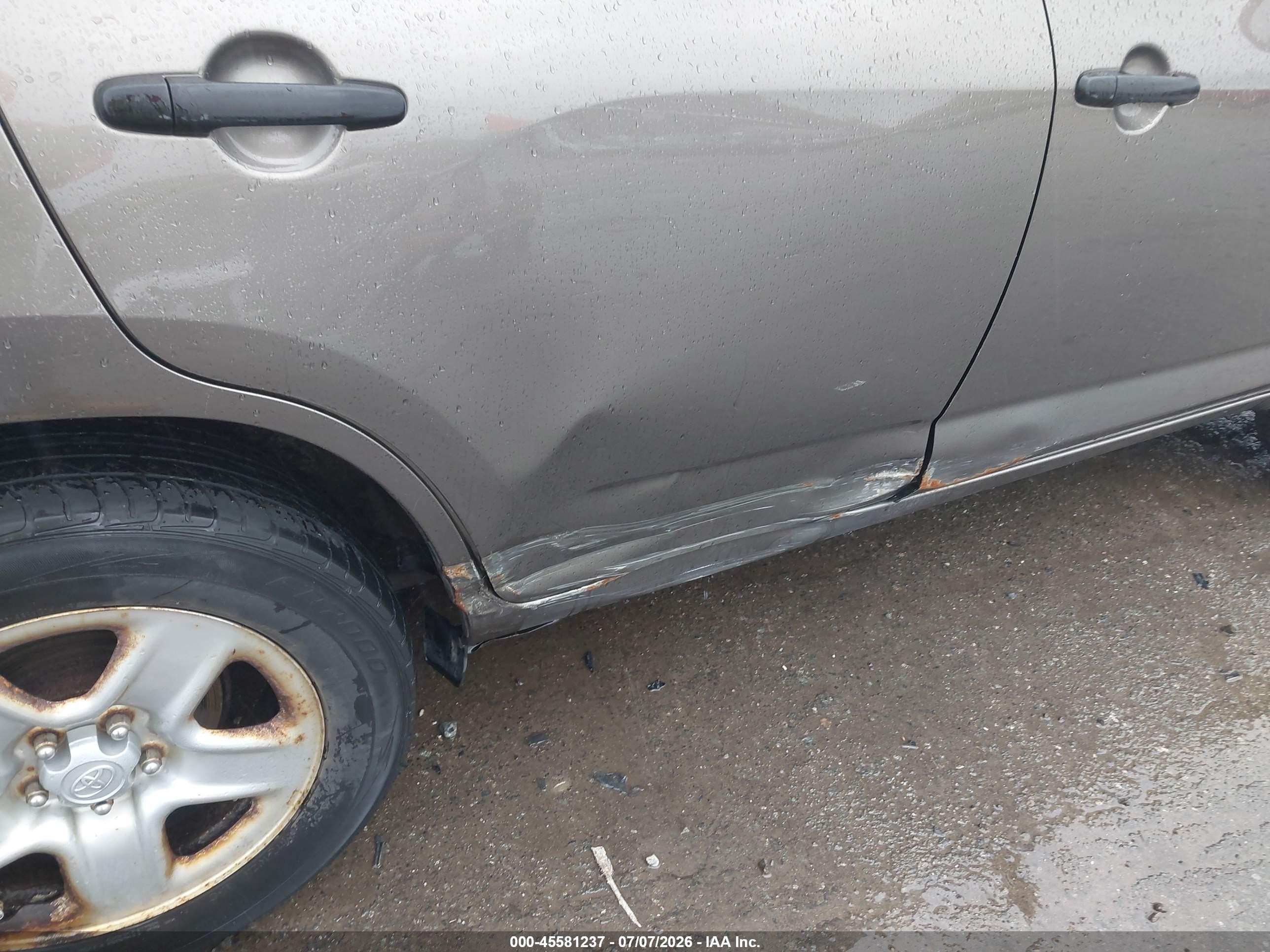 2009 Toyota Rav4   Gold vin: JTMBF33V895005527