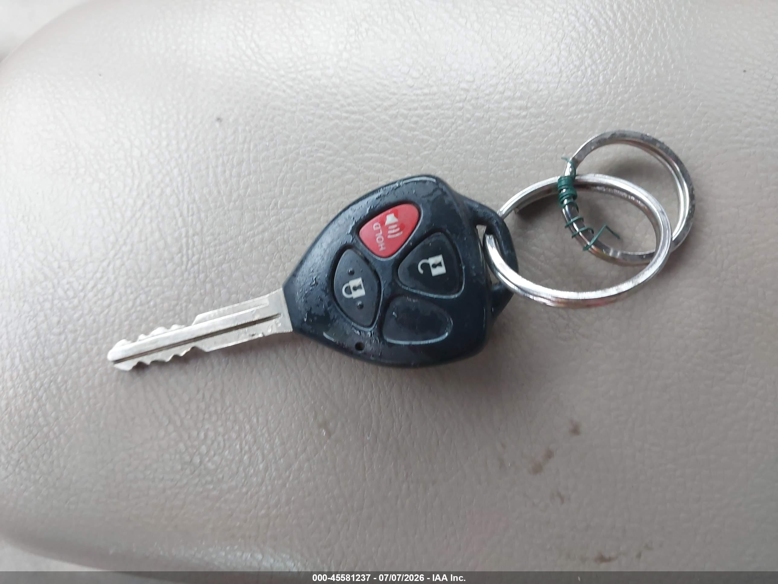 2009 Toyota Rav4   Gold vin: JTMBF33V895005527