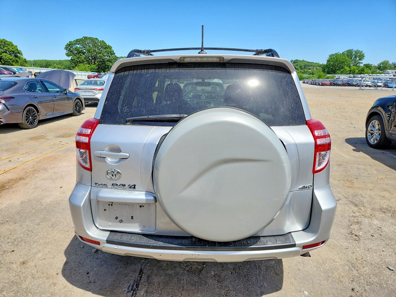 2009 Toyota Rav4 Base Серебряный vin: JTMBF33V895016916