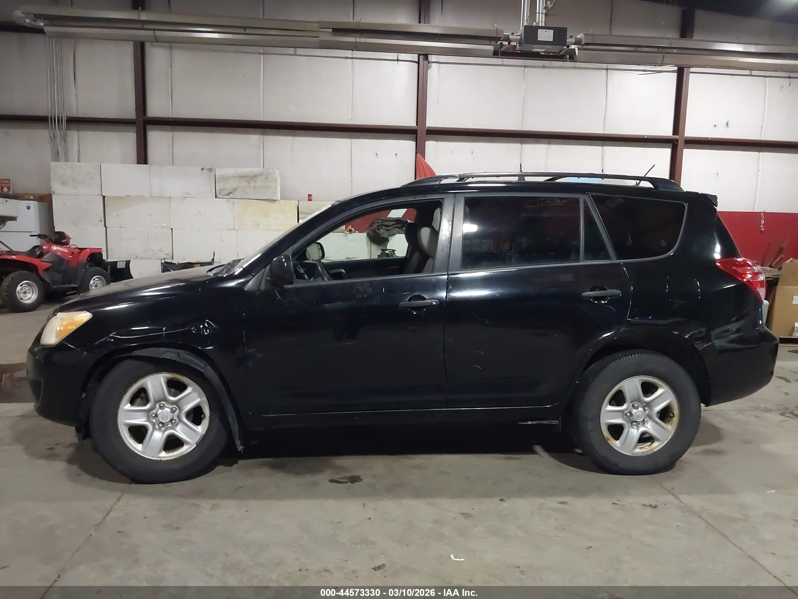 2009 Toyota Rav4   Black vin: JTMBF33V89D015609