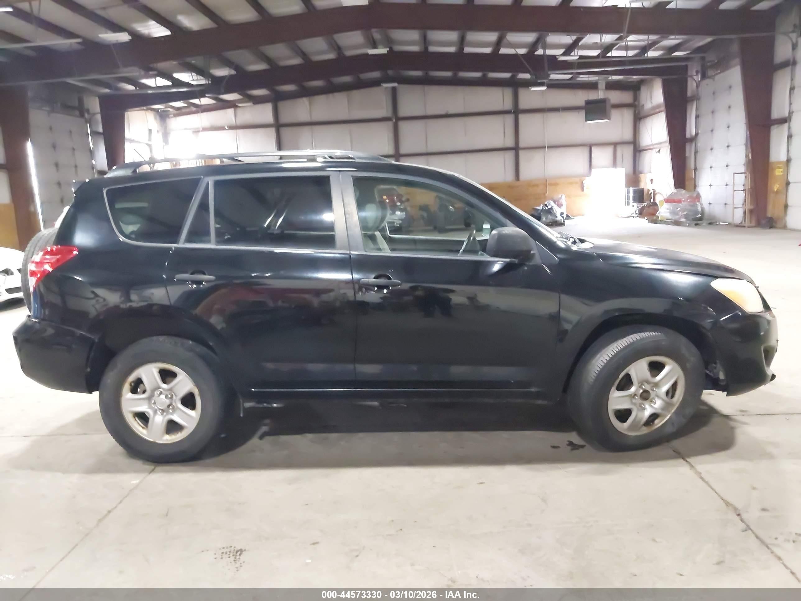 2009 Toyota Rav4   Black vin: JTMBF33V89D015609