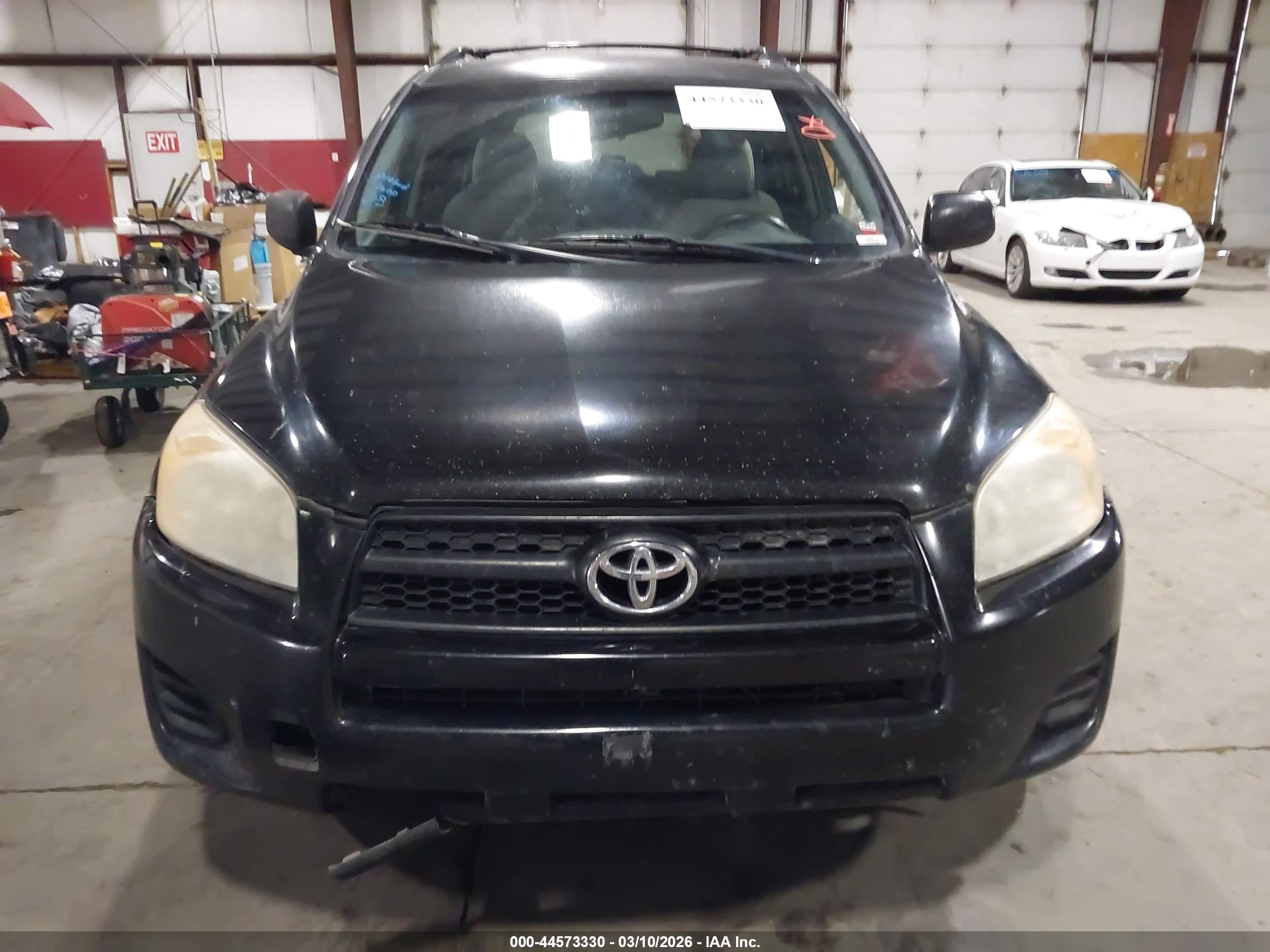 2009 Toyota Rav4   Black vin: JTMBF33V89D015609