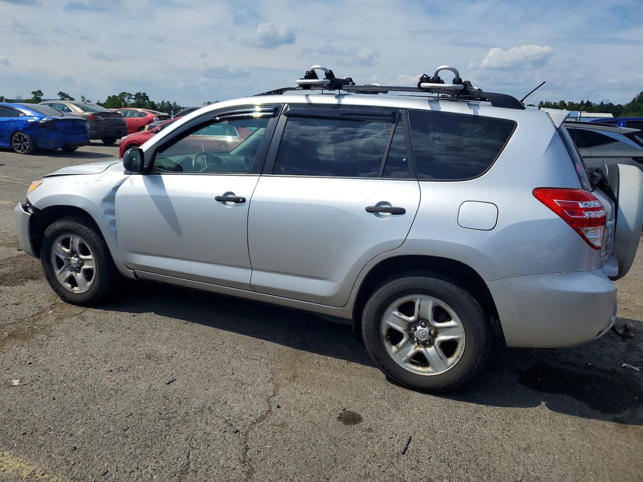 2009 Toyota Rav4 Base Silver vin: JTMBF33V99D009818