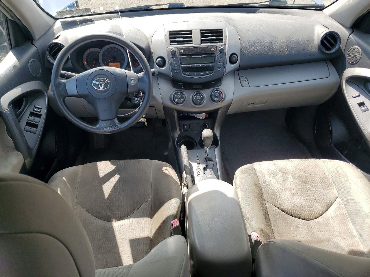 2009 Toyota Rav4 Base Silver vin: JTMBF33V99D009818