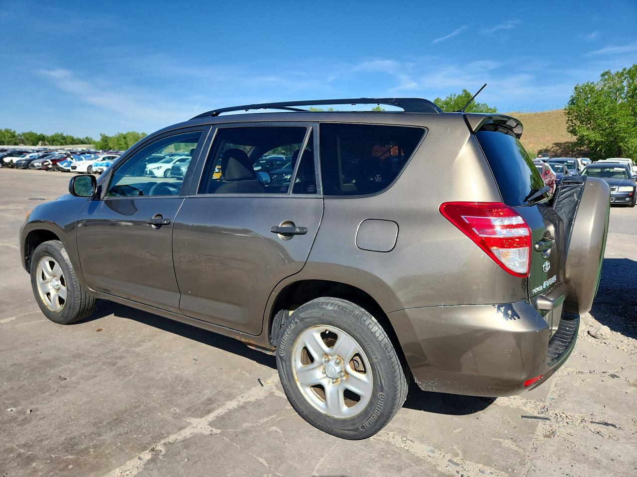 2009 Toyota Rav4 Base Коричневый vin: JTMBF33VX95009109