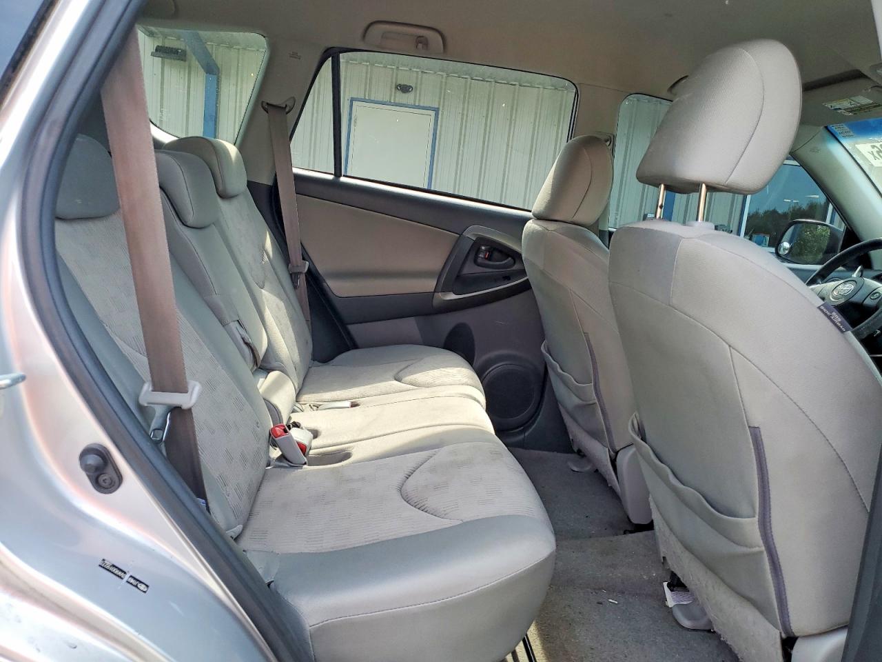 2009 Toyota Rav4 Base Gray vin: JTMBF33VX9D019273