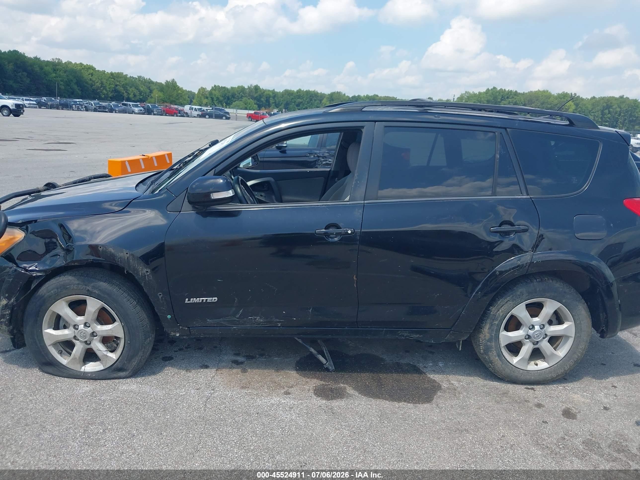 2009 Toyota Rav4 Limited Black vin: JTMBF34V195011765