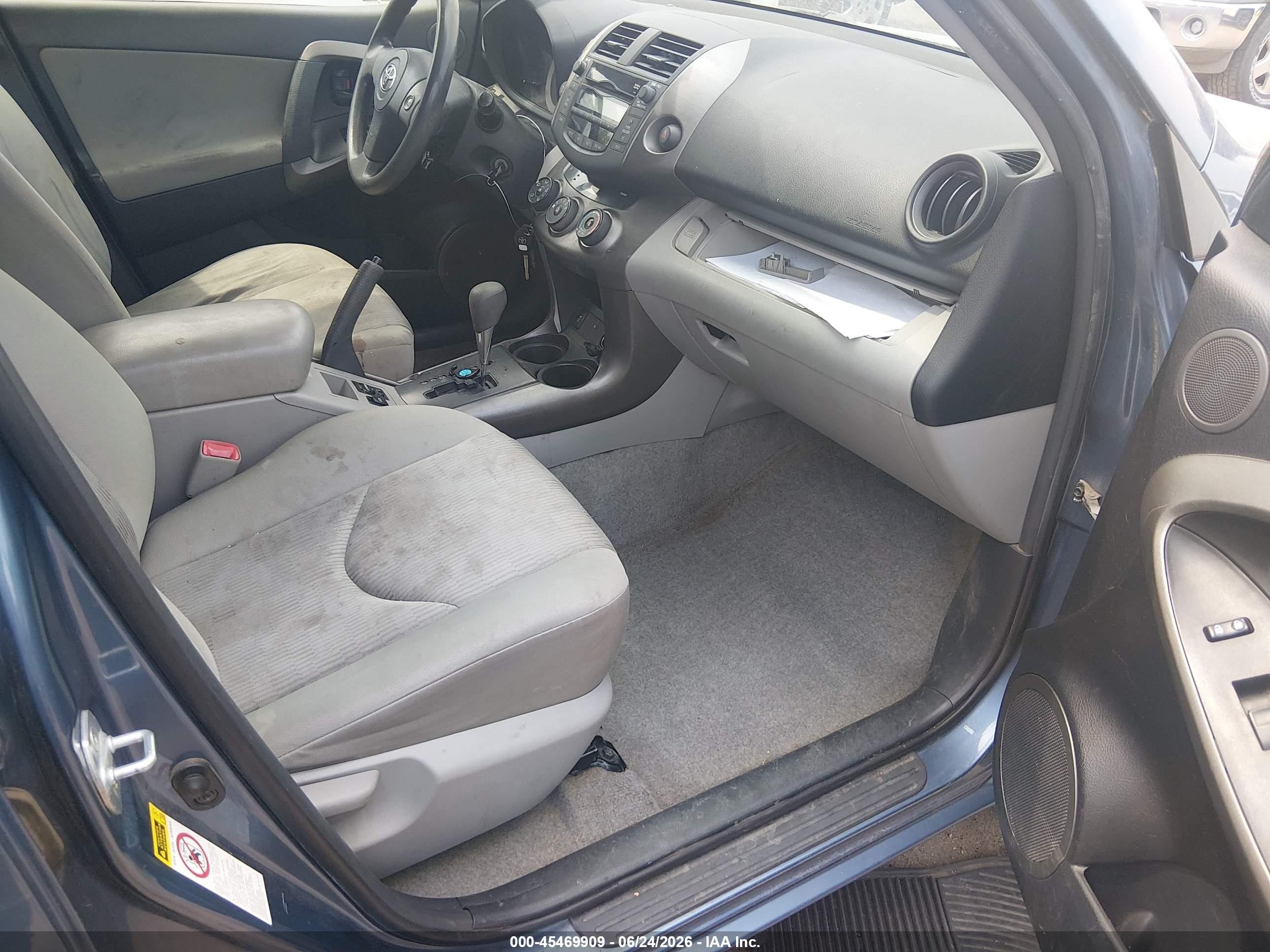 2009 Toyota Rav4   Blue vin: JTMBF35V795004527