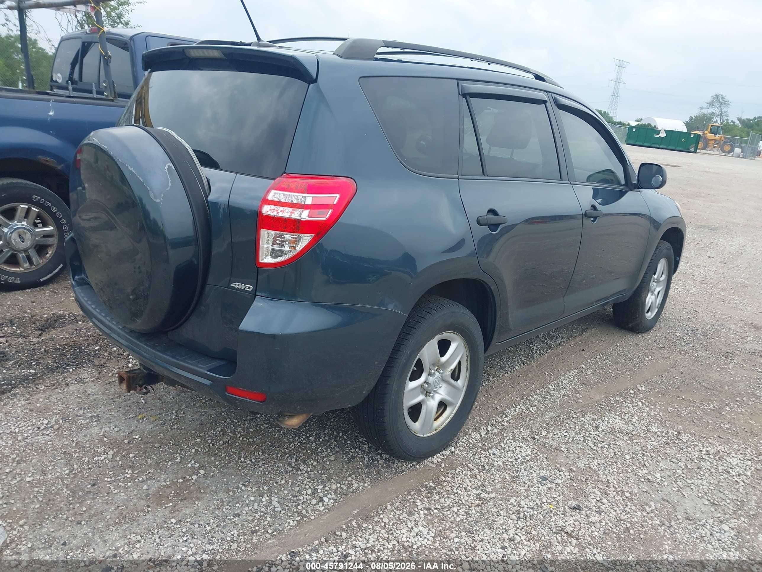 2010 Toyota Rav4   Синий vin: JTMBF4DV0A5029703