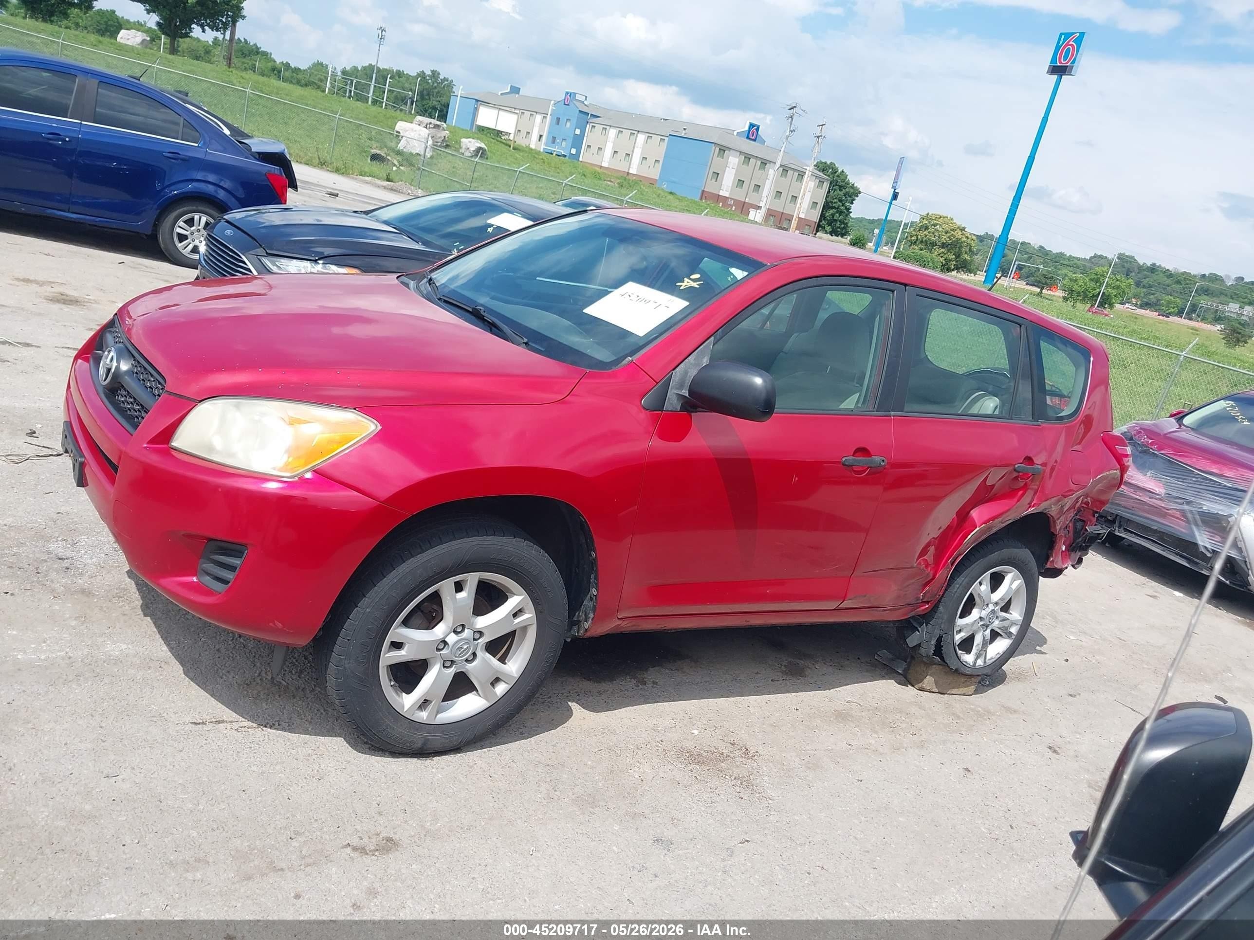 2010 Toyota Rav4   Red vin: JTMBF4DV0AD029058