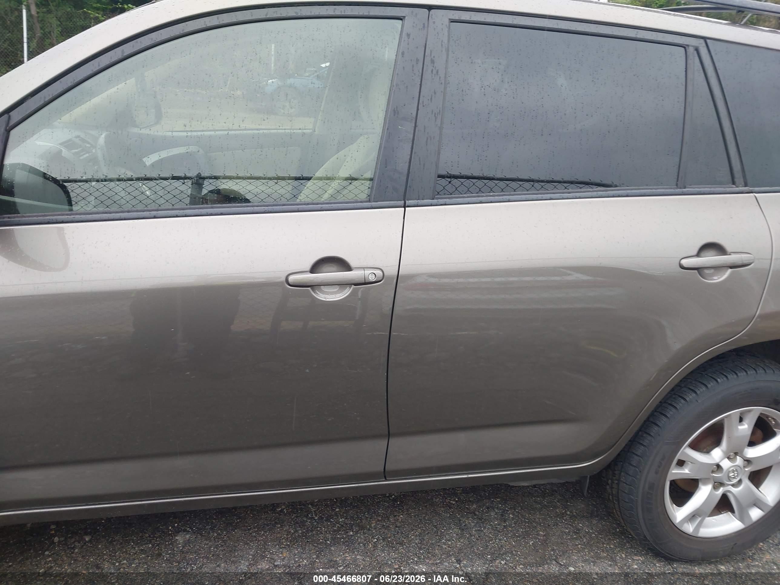 2012 Toyota Rav4   Brown vin: JTMBF4DV0CD043853