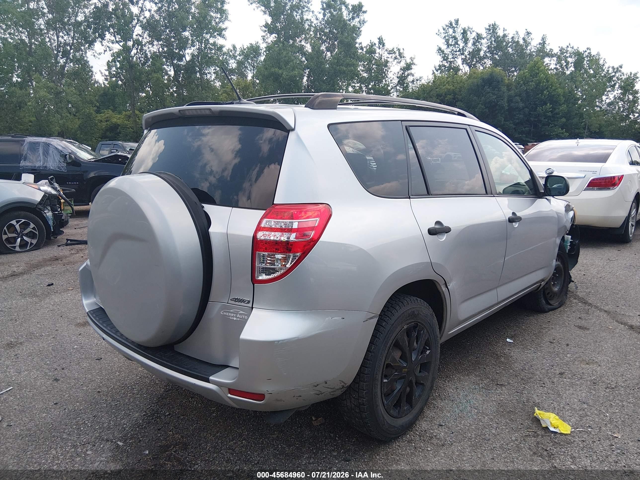 2010 Toyota Rav4   Silver vin: JTMBF4DV1AD028131