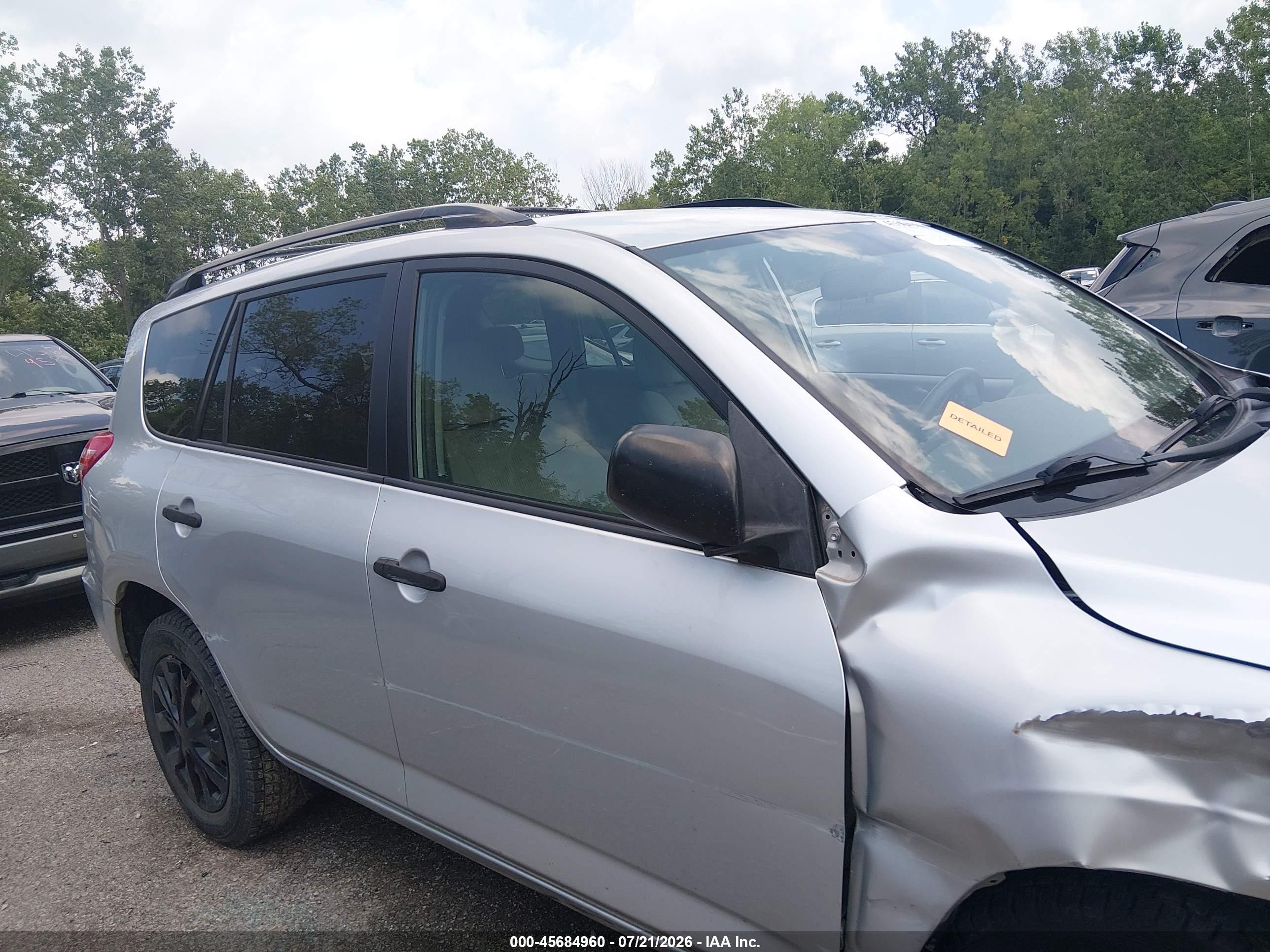2010 Toyota Rav4   Silver vin: JTMBF4DV1AD028131