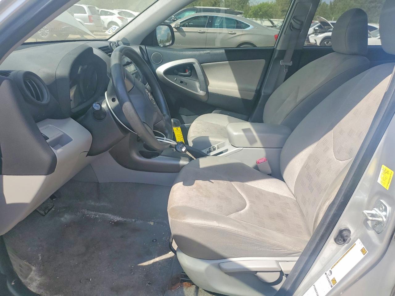 2010 Toyota Rav4 Base Silver vin: JTMBF4DV1AD037539