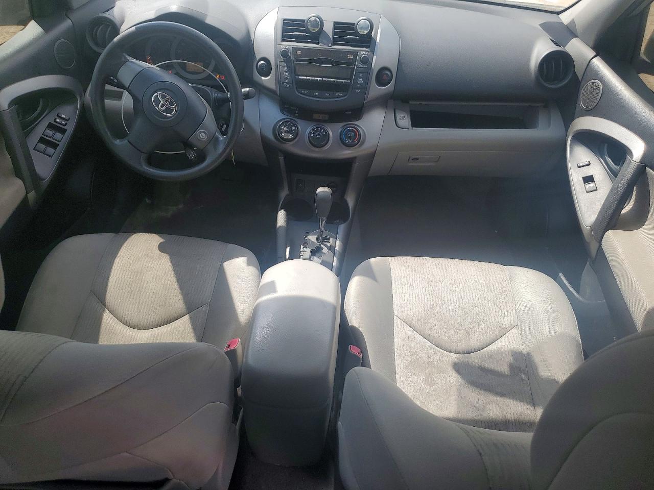 2010 Toyota Rav4 Base Silver vin: JTMBF4DV1AD037539