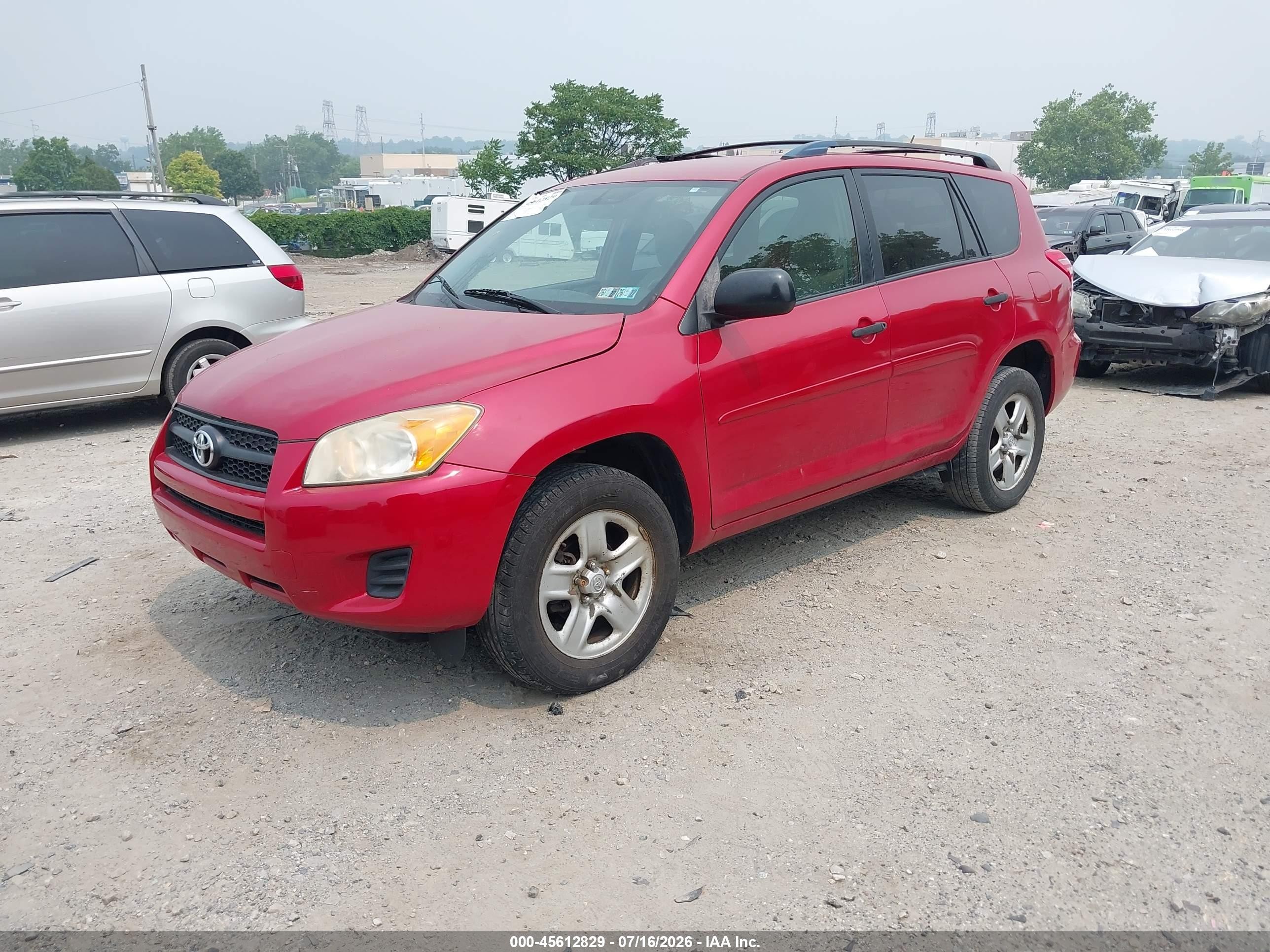 2011 Toyota Rav4 Red vin: JTMBF4DV1BD042256