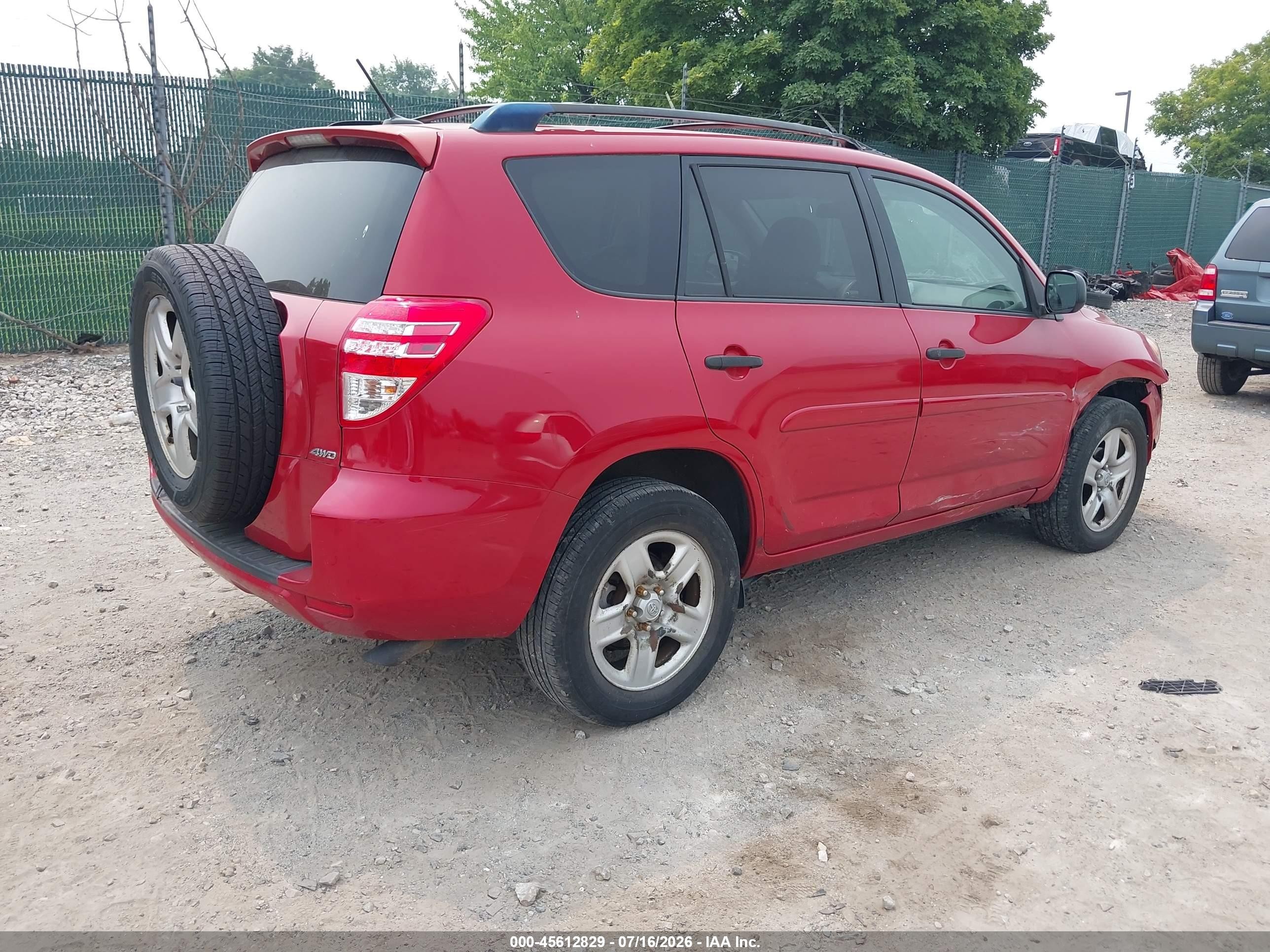 2011 Toyota Rav4 Red vin: JTMBF4DV1BD042256