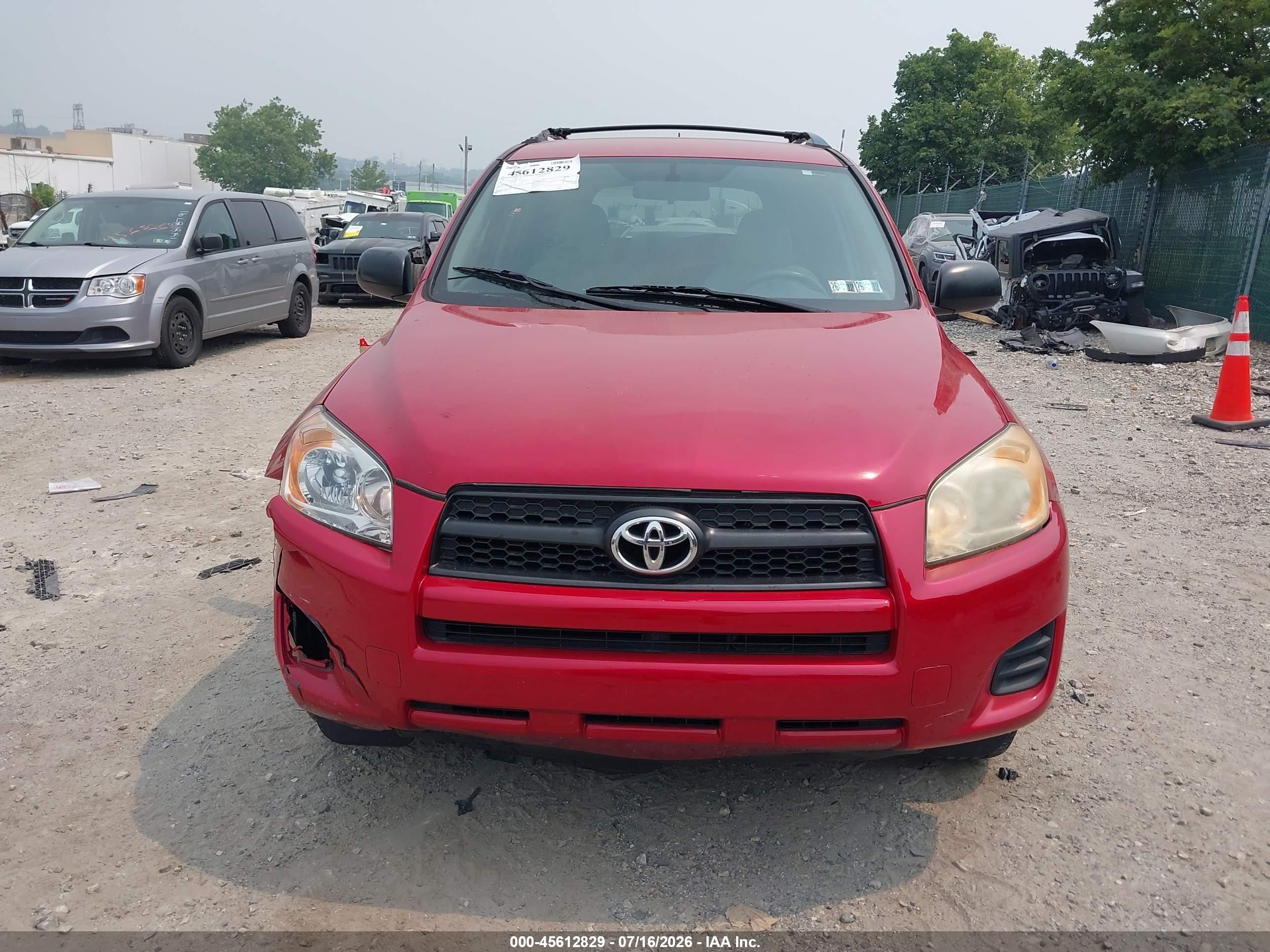 2011 Toyota Rav4 Red vin: JTMBF4DV1BD042256