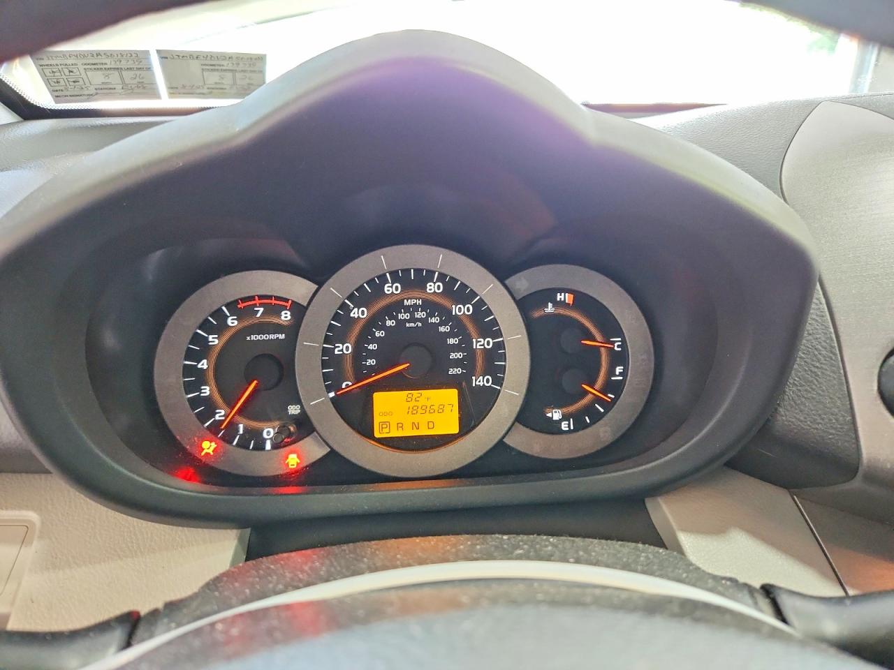 2010 Toyota Rav4 Base White vin: JTMBF4DV2A5018122