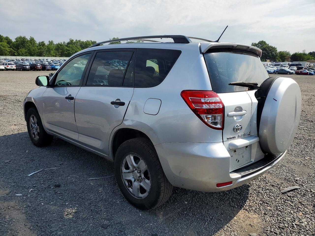 2010 Toyota Rav4 Base Silver vin: JTMBF4DV2A5019660