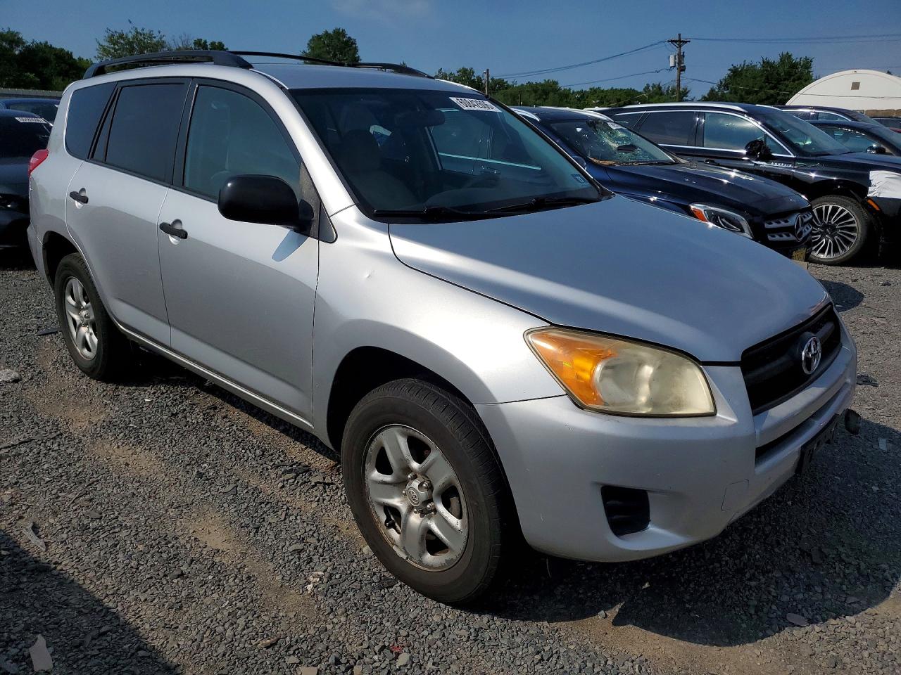 2010 Toyota Rav4 Base Silver vin: JTMBF4DV2A5019660