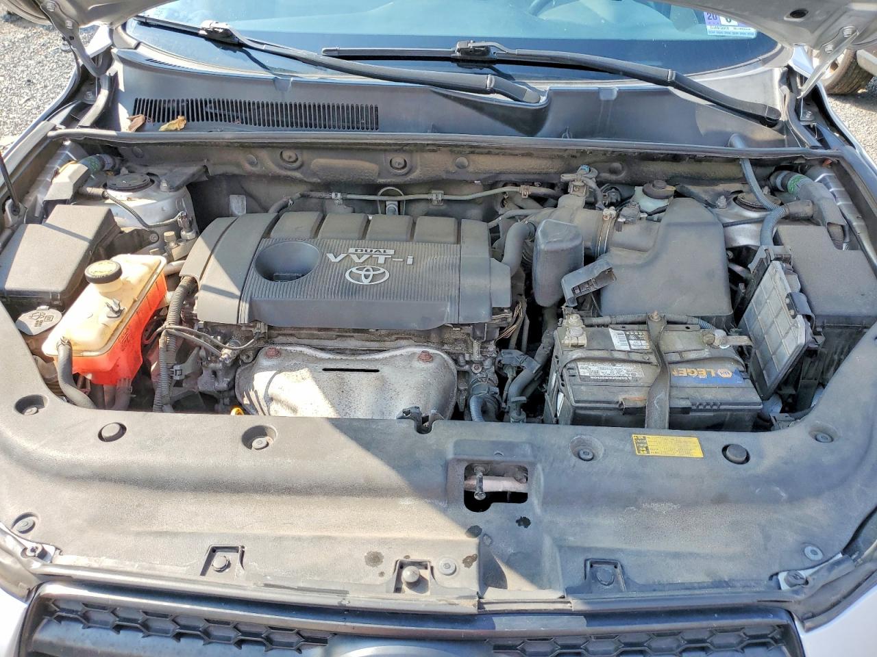 2010 Toyota Rav4 Base Silver vin: JTMBF4DV2A5019660