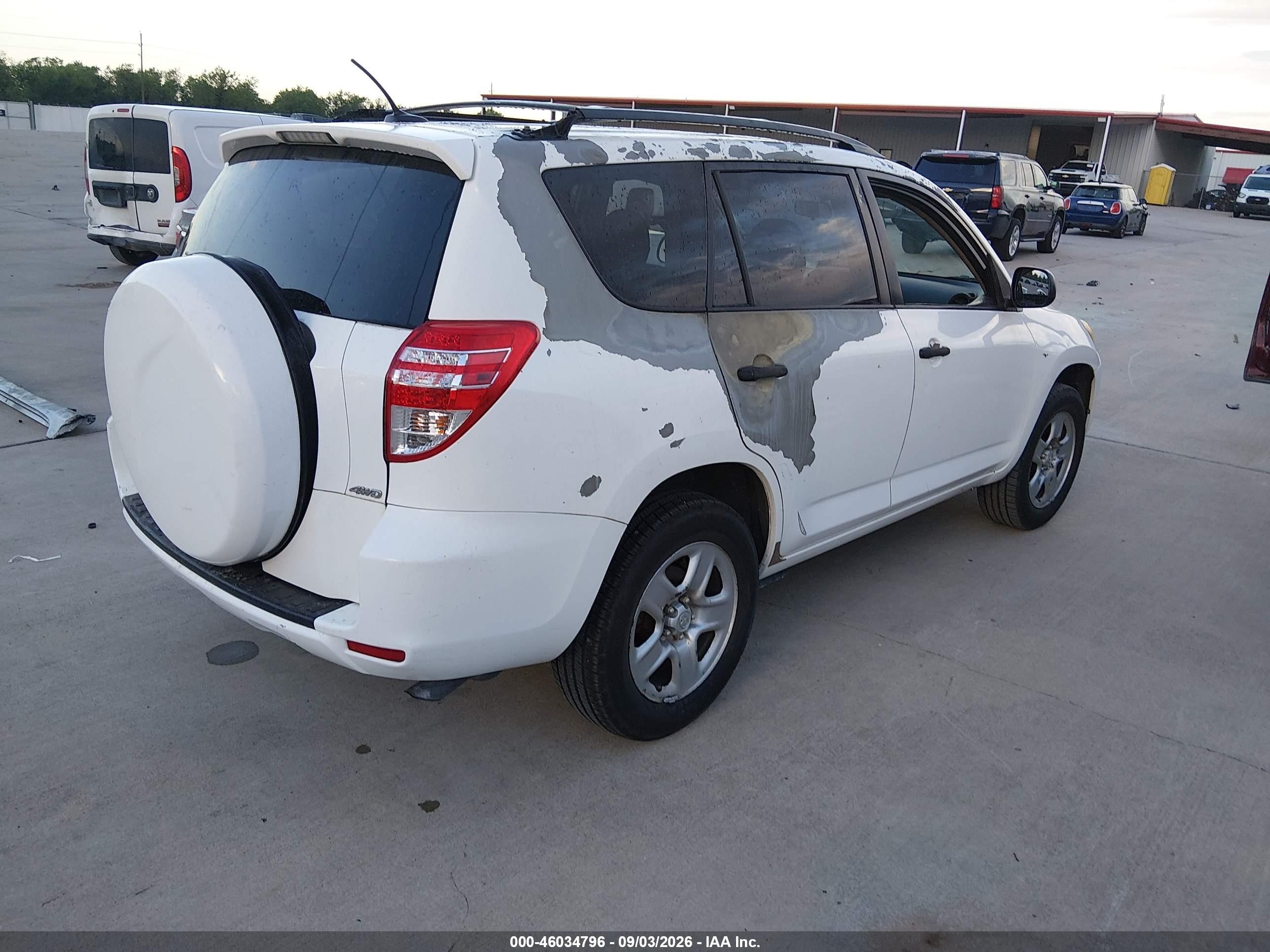 2010 Toyota Rav4   White vin: JTMBF4DV2A5024700