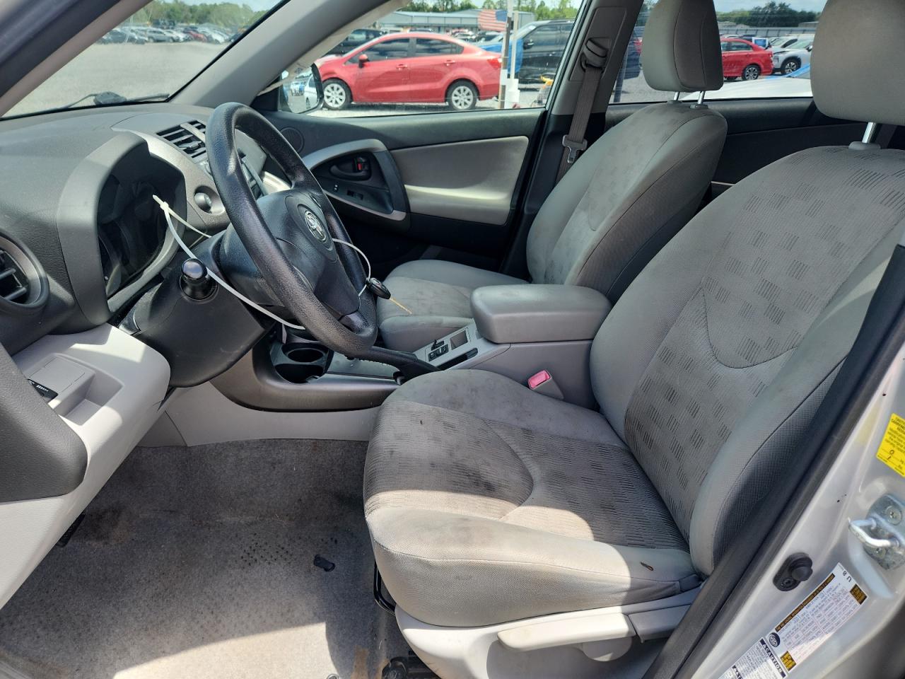2010 Toyota Rav4 Base Серебряный vin: JTMBF4DV2A5025703