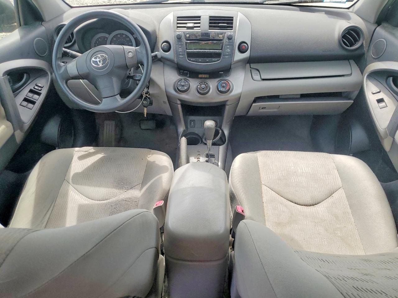 2010 Toyota Rav4 Base Silver vin: JTMBF4DV2A5027323