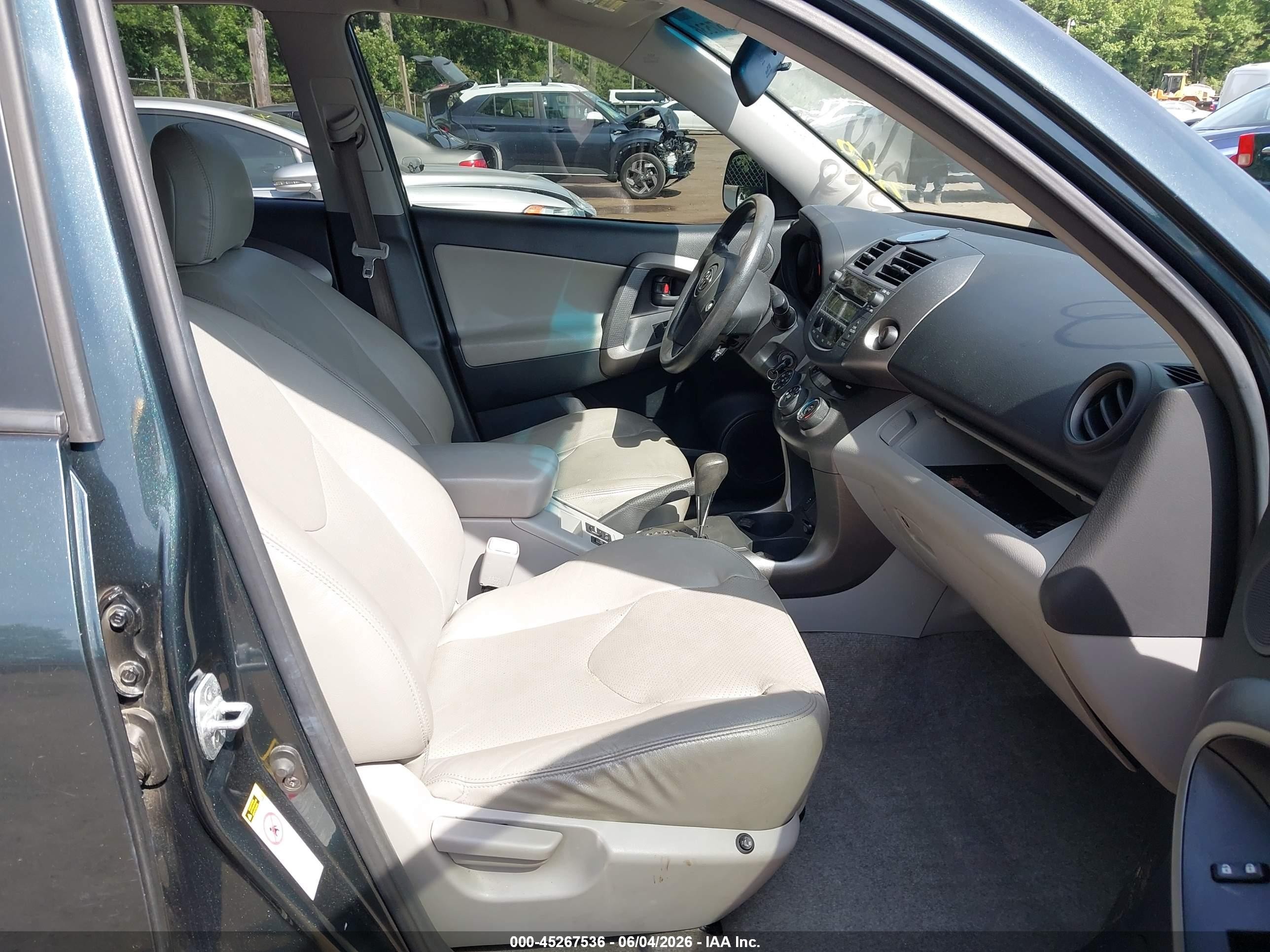 2010 Toyota Rav4   Blue vin: JTMBF4DV2AD032060
