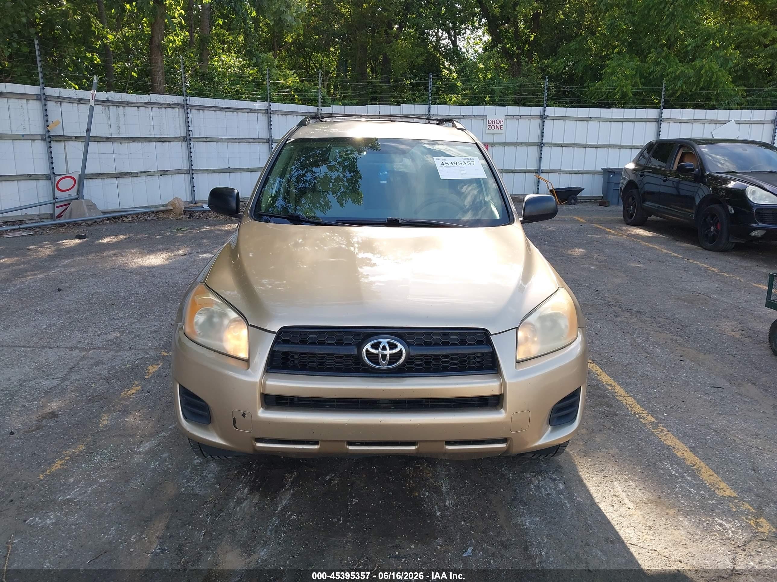 2010 Toyota Rav4   Gold vin: JTMBF4DV2AD038814