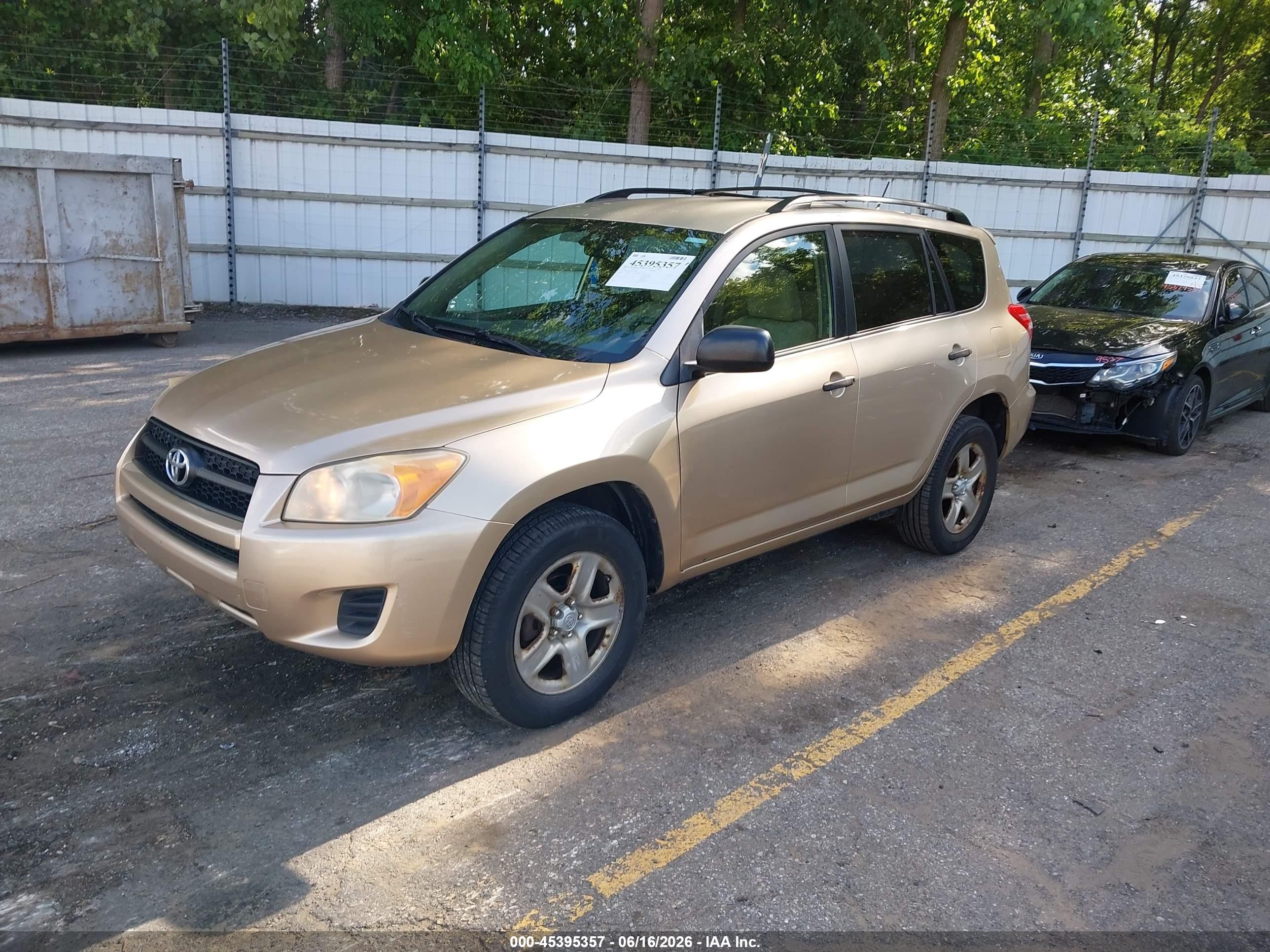 2010 Toyota Rav4   Gold vin: JTMBF4DV2AD038814