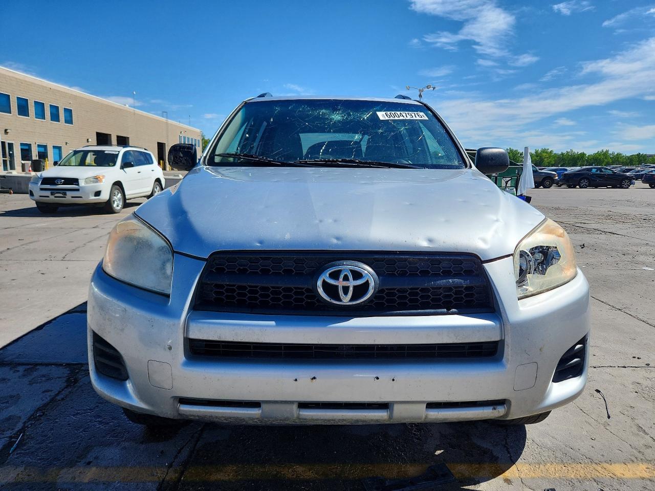 2011 Toyota Rav4 Base Silver vin: JTMBF4DV2BD041939