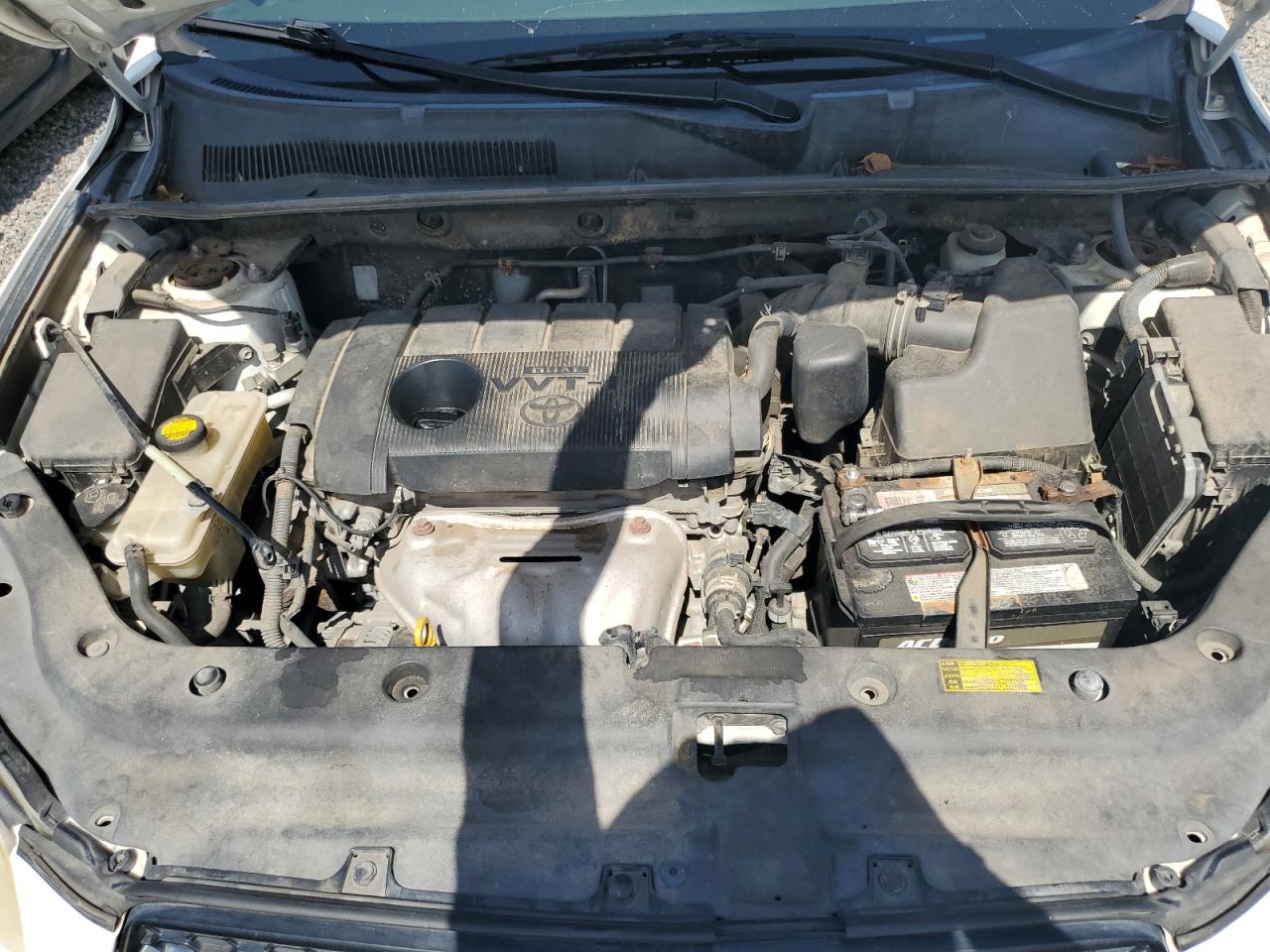 2012 Toyota Rav4 Base White vin: JTMBF4DV2C5053746