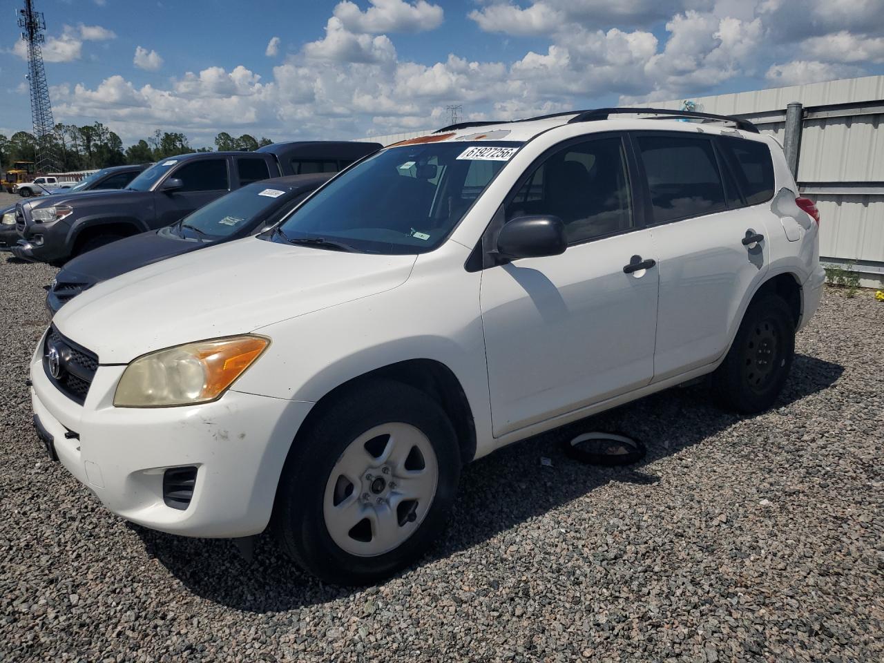 2012 Toyota Rav4 Base White vin: JTMBF4DV2C5053746