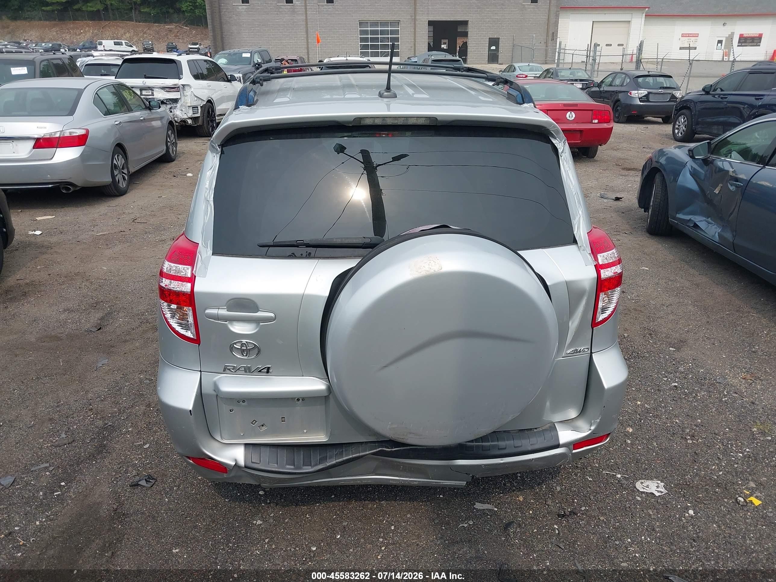 2012 Toyota Rav4   Silver vin: JTMBF4DV2C5056419