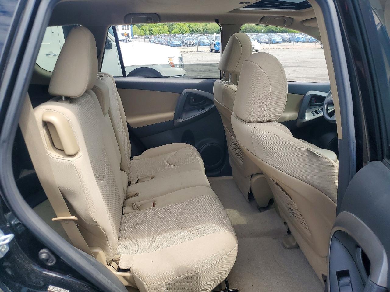 2012 Toyota Rav4 Base Черный vin: JTMBF4DV2C5058008
