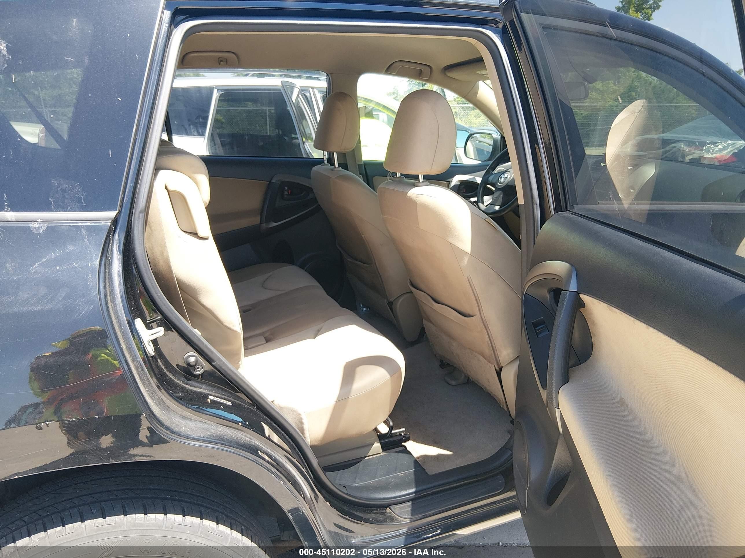 2010 Toyota Rav4   Black vin: JTMBF4DV3A5025967