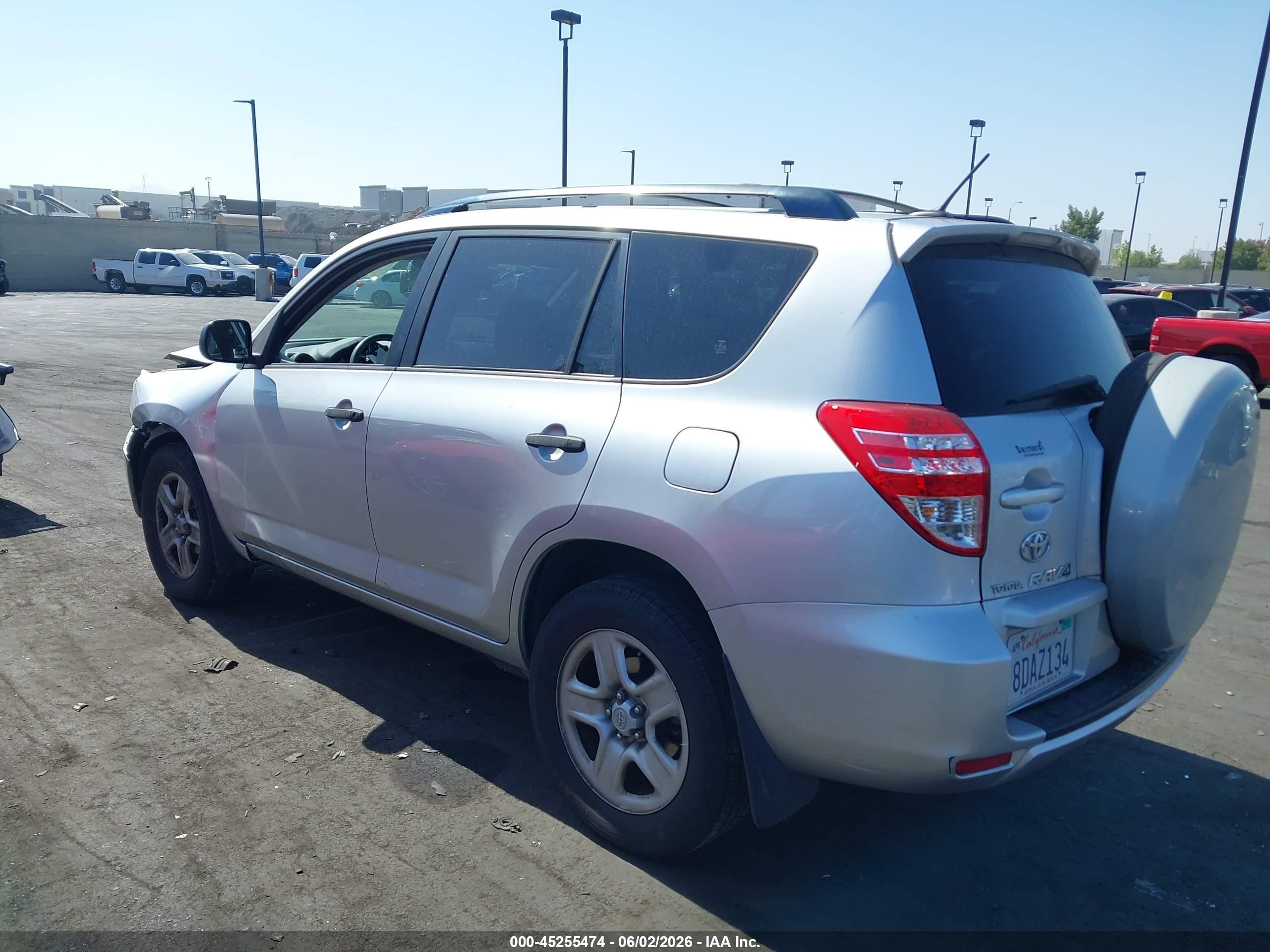 2010 Toyota Rav4   Silver vin: JTMBF4DV3AD022654