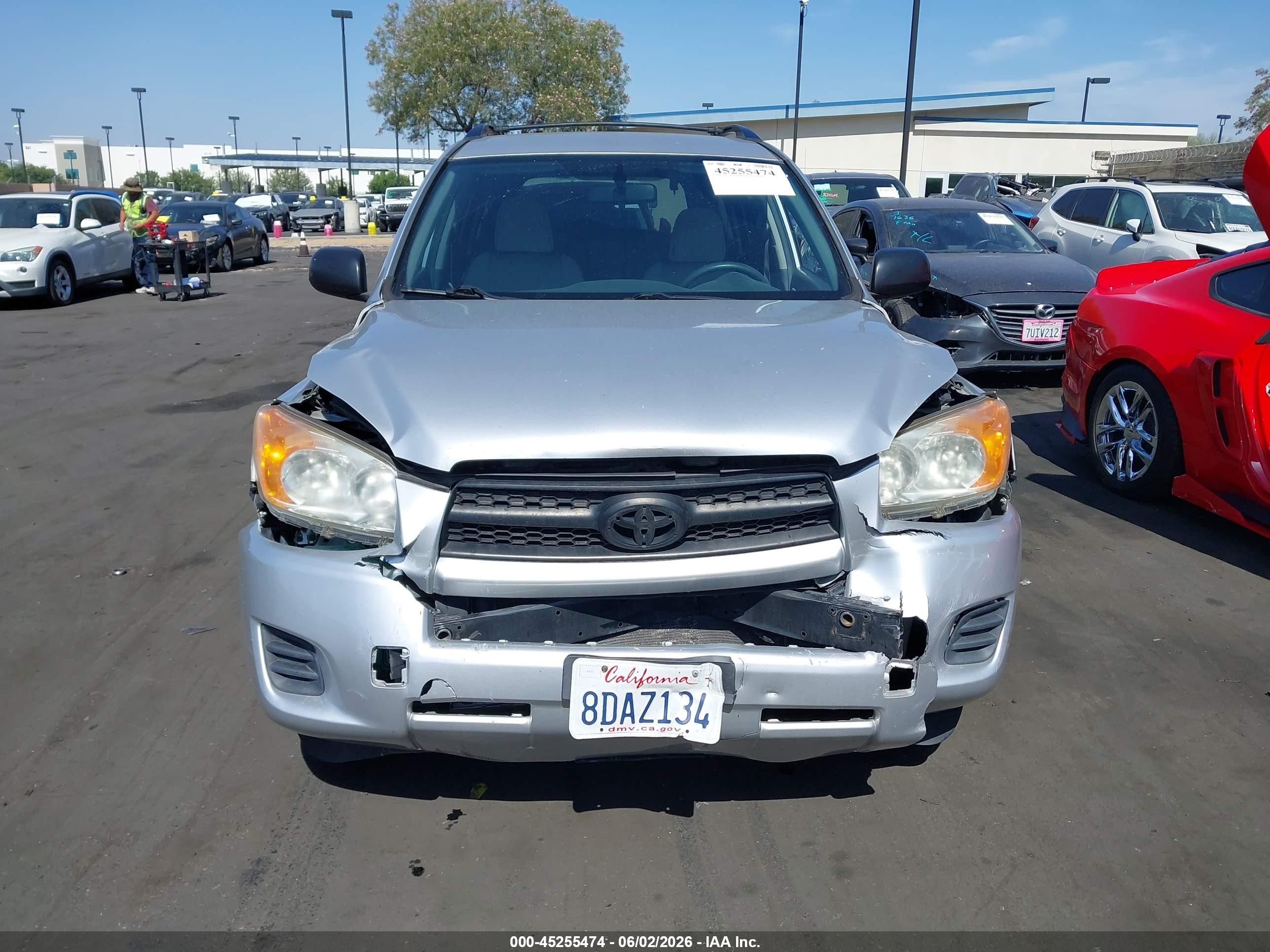 2010 Toyota Rav4   Silver vin: JTMBF4DV3AD022654