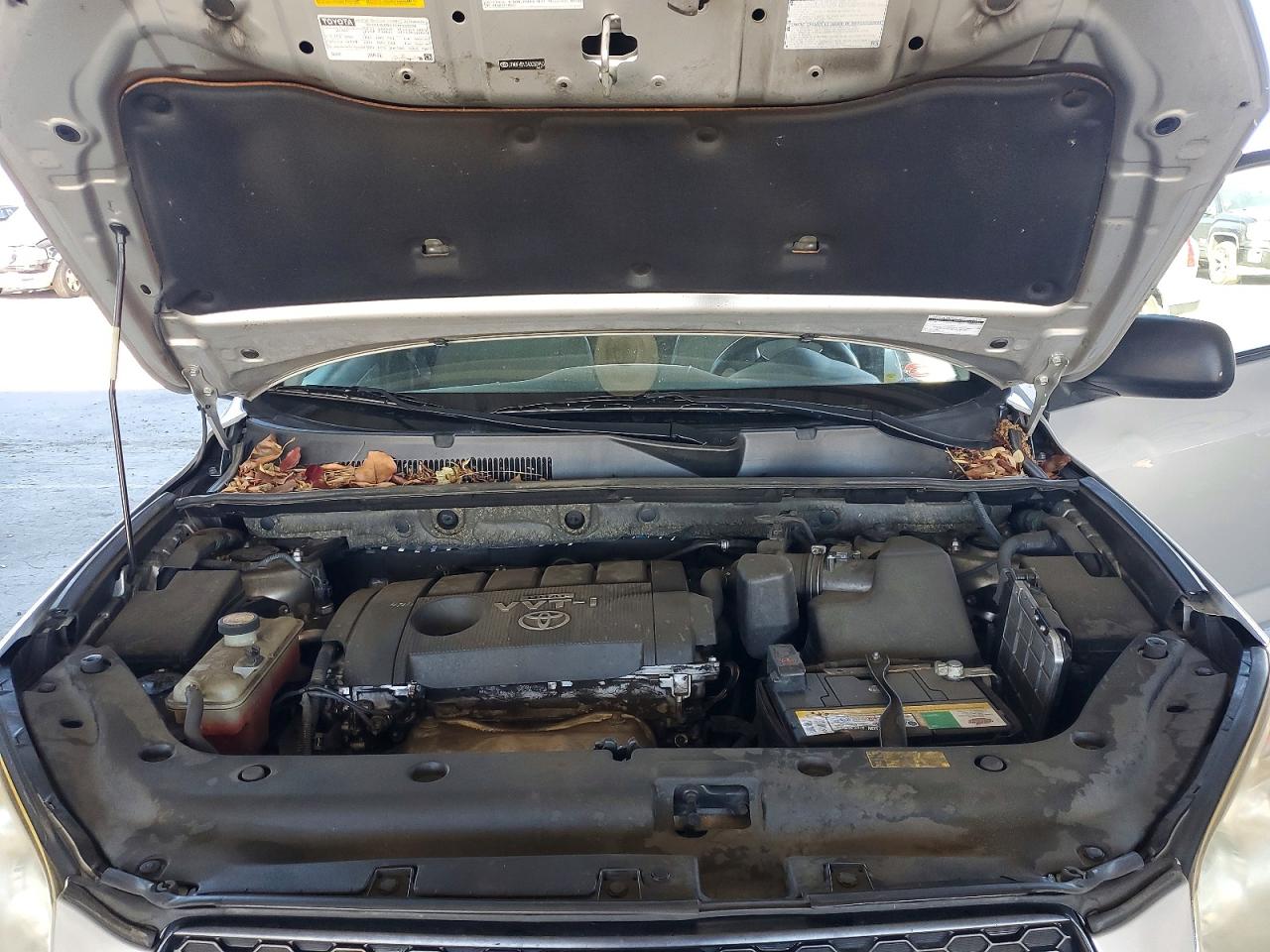 2010 Toyota Rav4 Base Silver vin: JTMBF4DV3AD030950