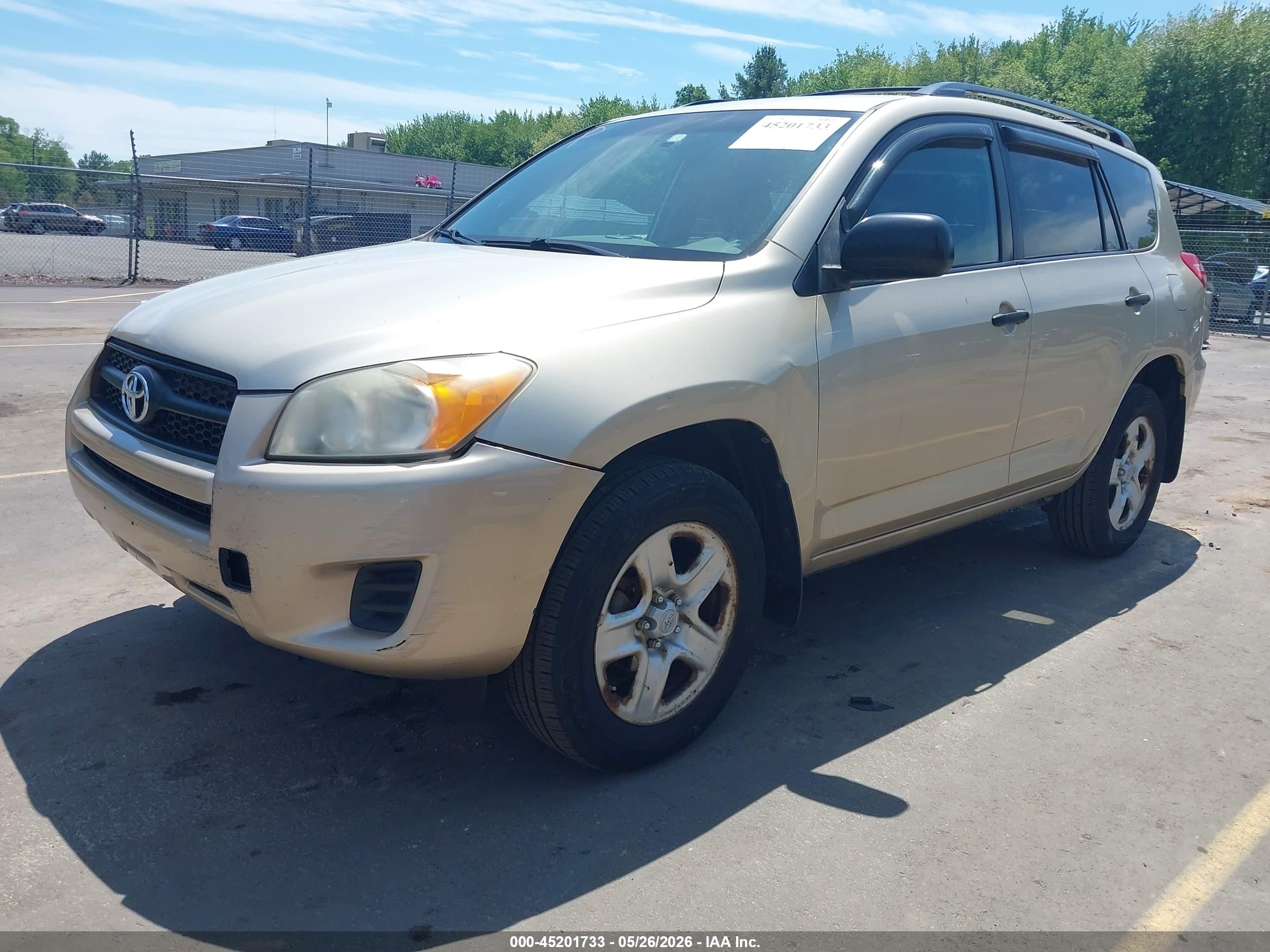 2010 Toyota Rav4 Tan vin: JTMBF4DV3AD035761