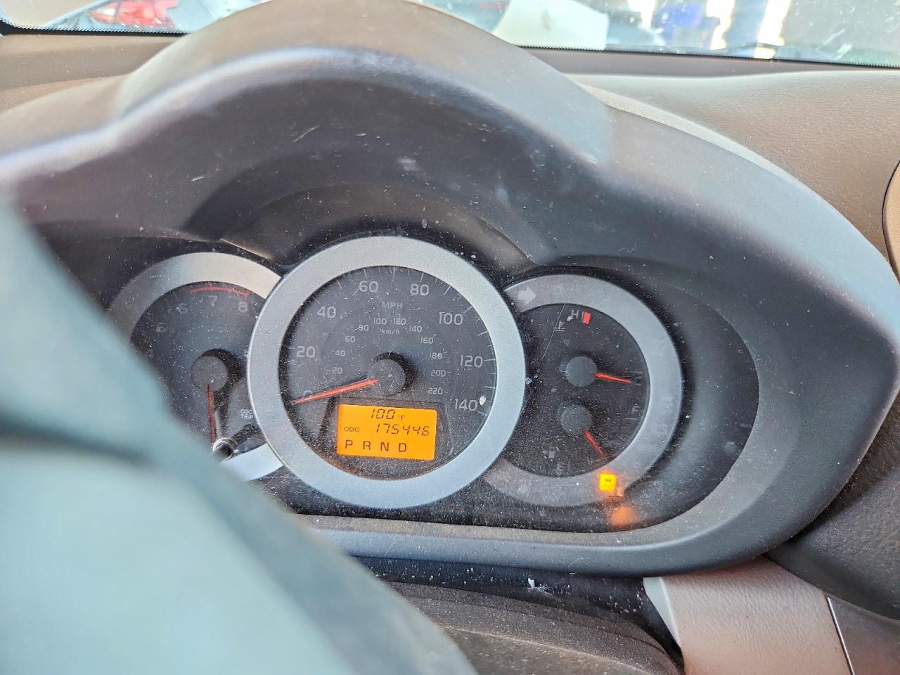 2011 Toyota Rav4 Base Silver vin: JTMBF4DV3B5038591