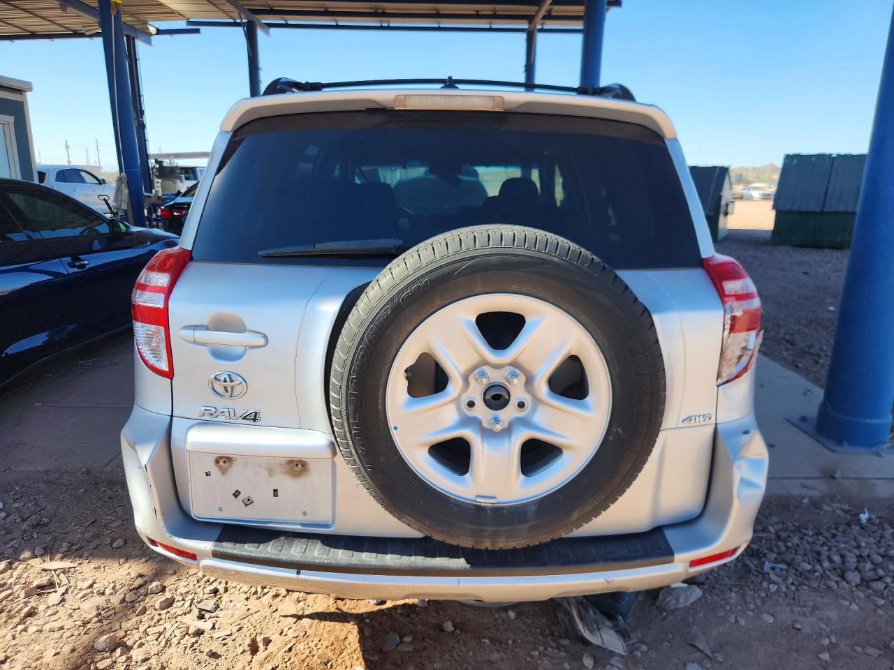 2011 Toyota Rav4 Base Silver vin: JTMBF4DV3B5038591