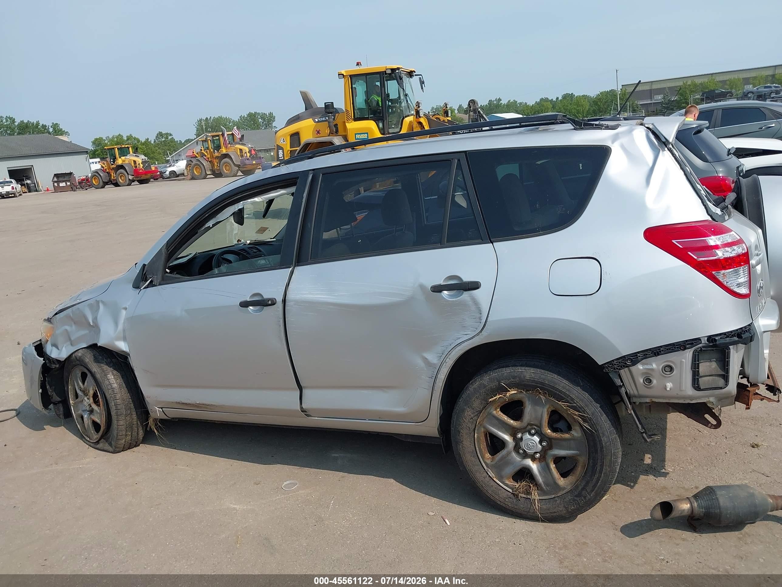 2012 Toyota Rav4   Silver vin: JTMBF4DV3C5050855